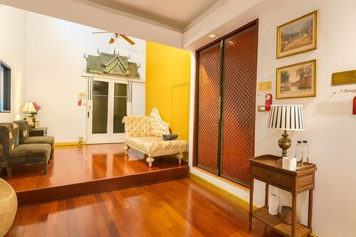 Seven Senses Guesthouse