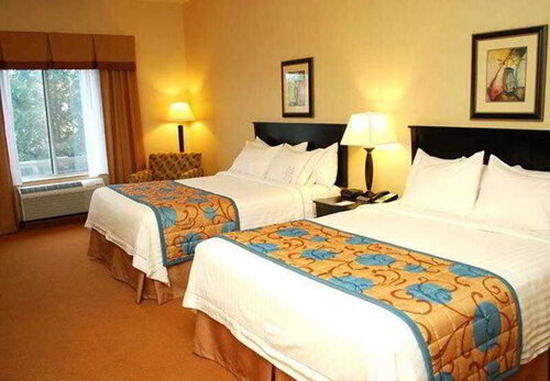 Fairfield Inn & Suites Kelowna