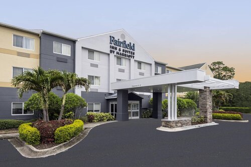 Fairfield Inn & Suites By Marriott St Petersburg C