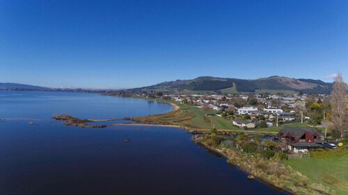 Waiteti Lakefront Motel