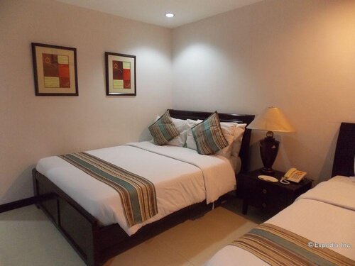 The Suites at Calle Nueva