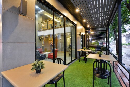 Get Sleep Bangkok Surawongse (La Residence)