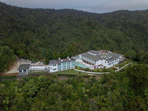 Waitakere Resort and Spa