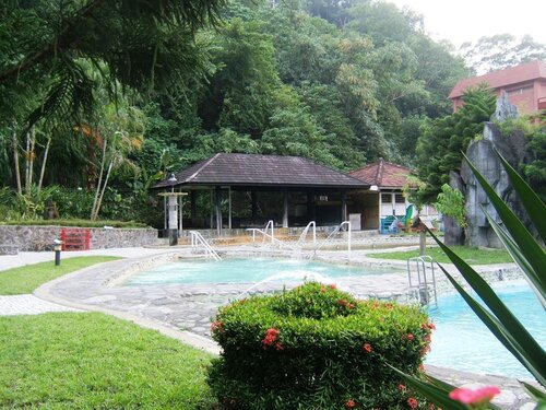 Rainbow Resort Hotel