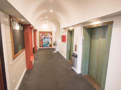 Hotel Waterloo & Backpackers