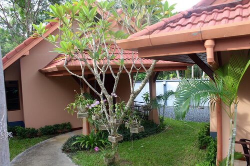 Happy Elephant Resort