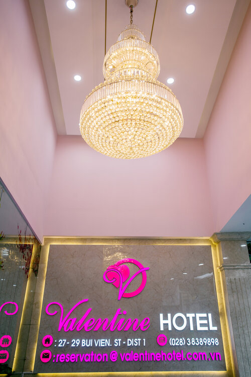 Valentine Hotel