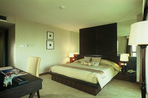 Gardengrove Suites Serviced Apartment