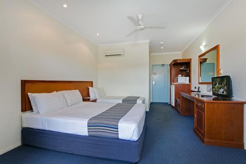 Cairns Southside International