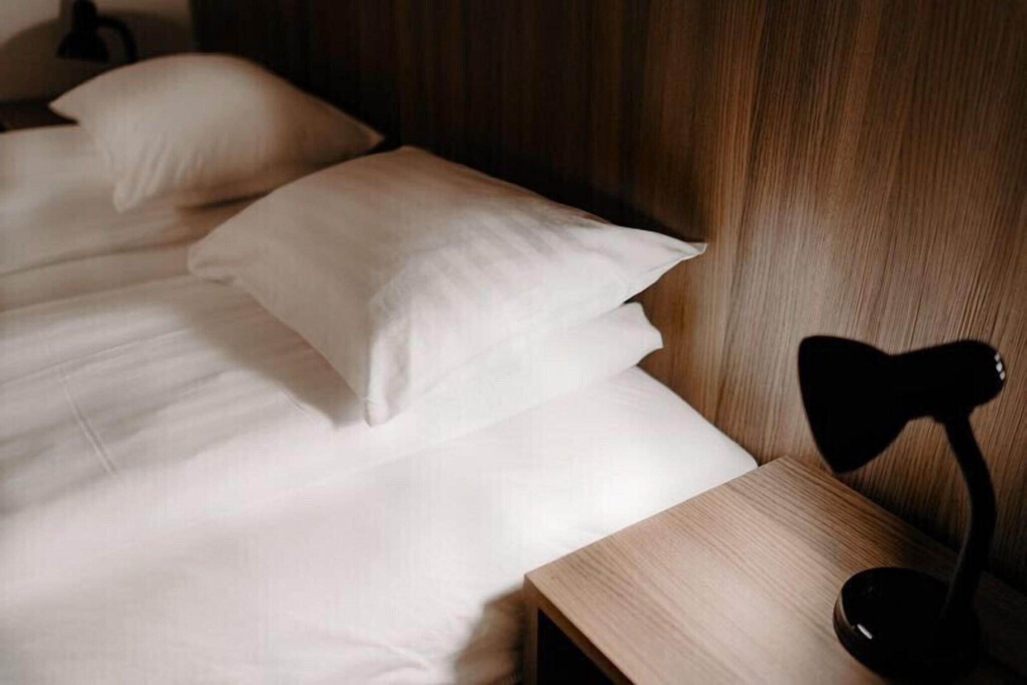 Double or Twin Two Beds