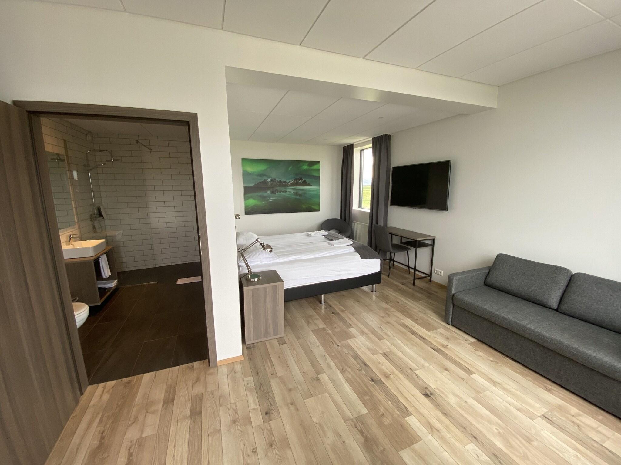 Double or Twin Two Beds