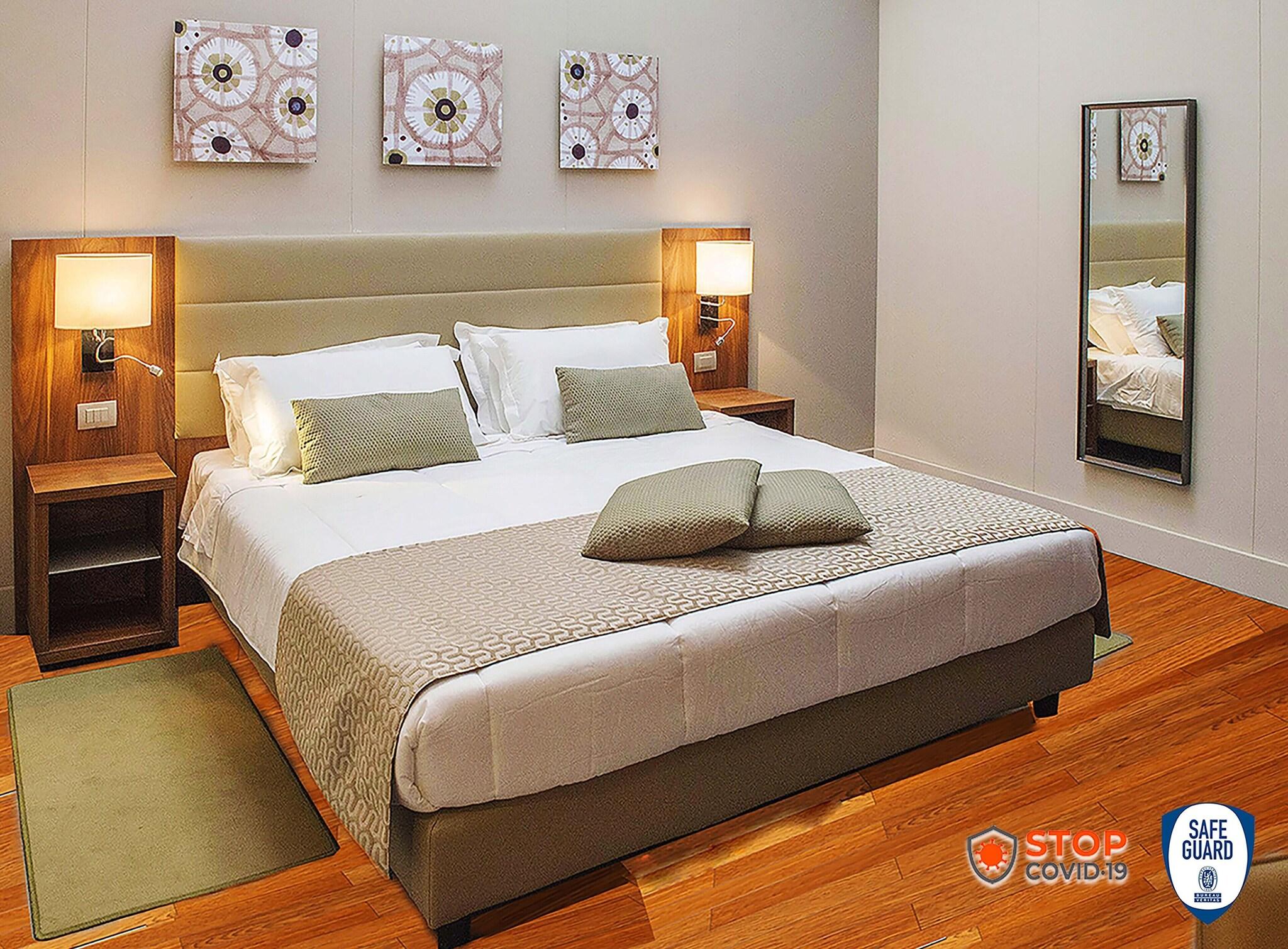 Suite Deluxe King Bed