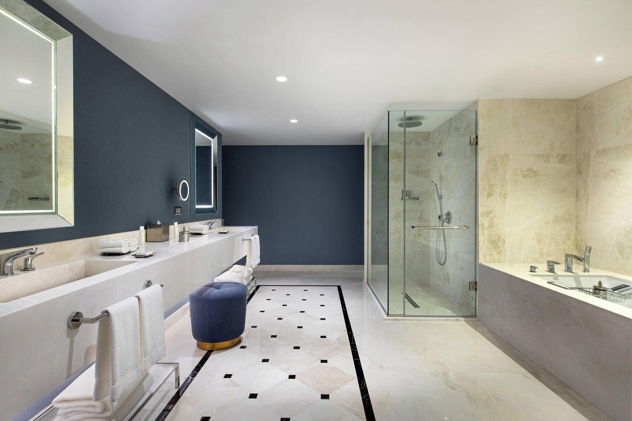 Suite Two Double Beds