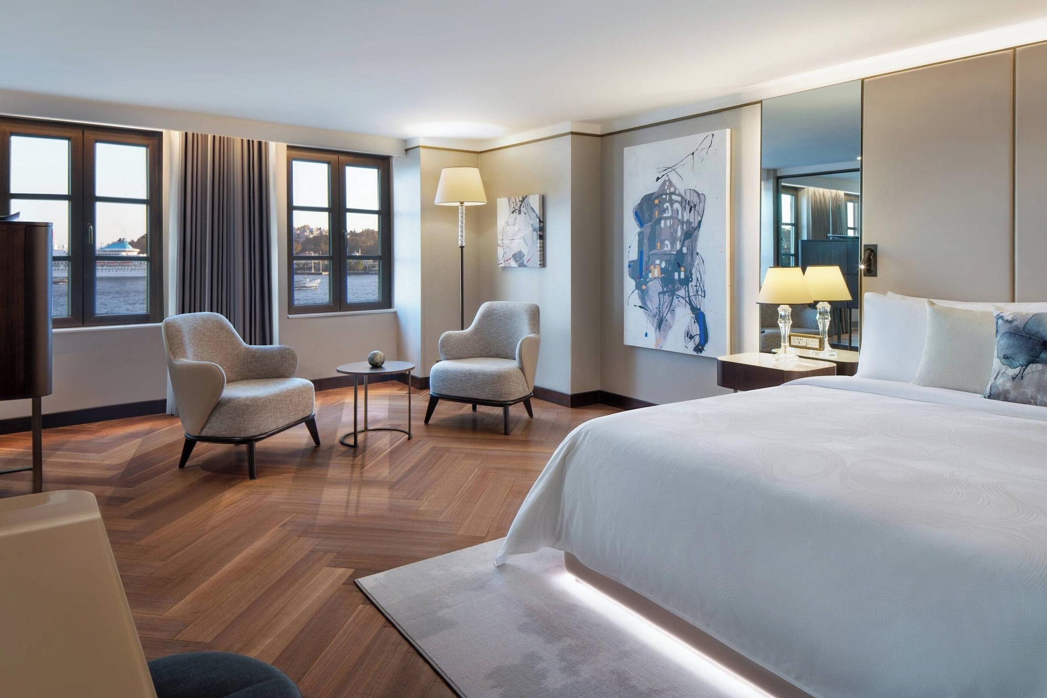 Double Superior King Bed