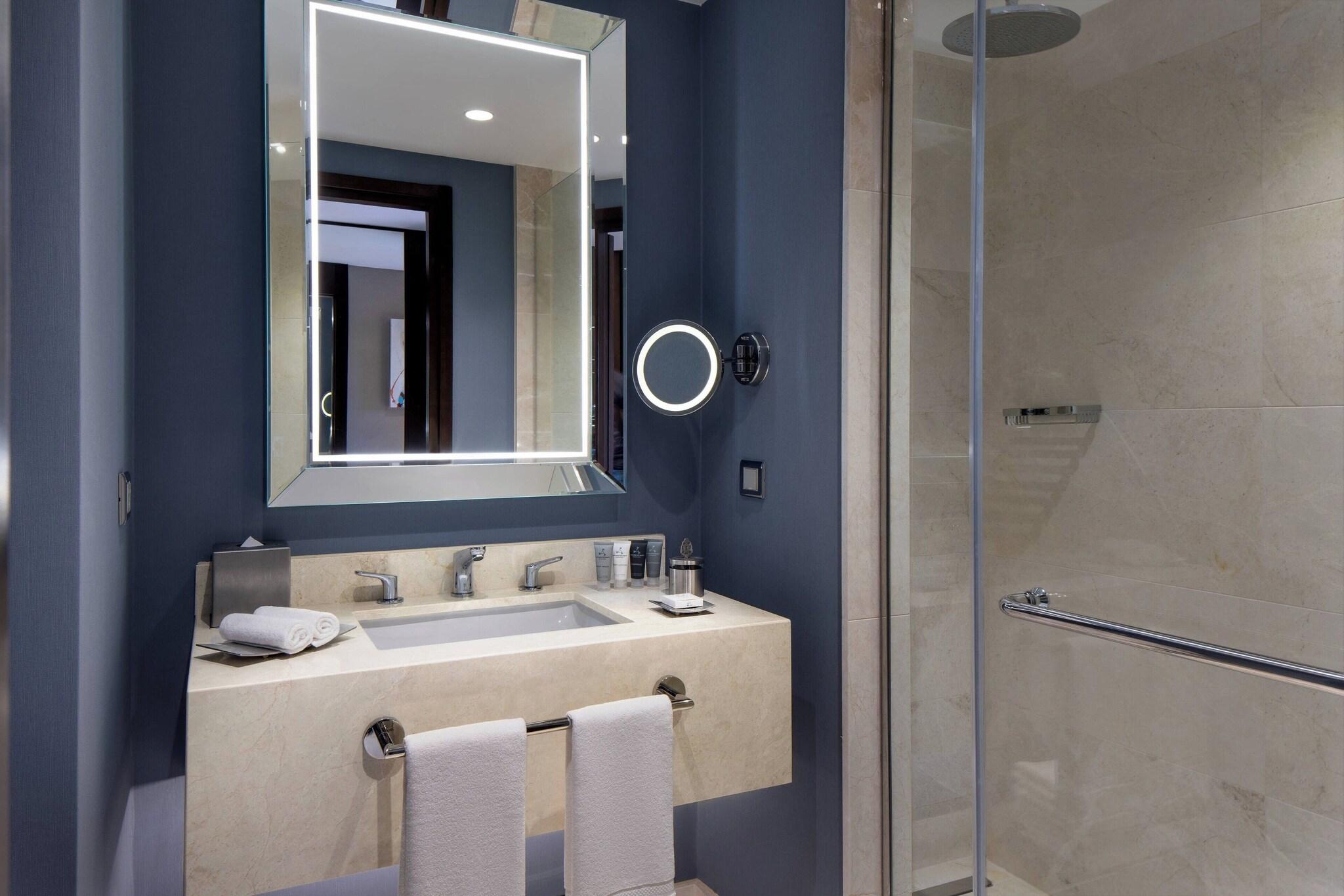 Double Superior City View