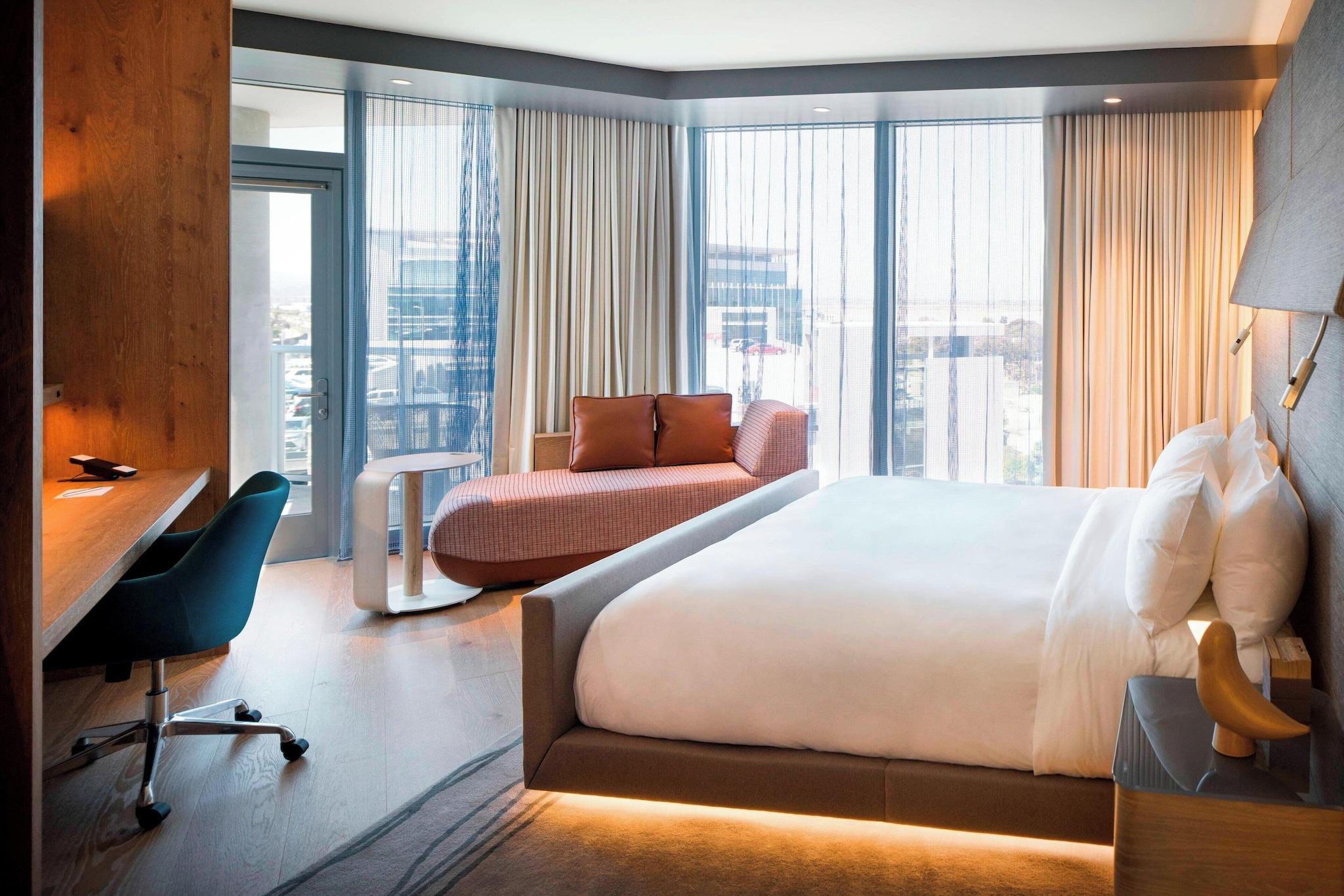 Double King Size Bed