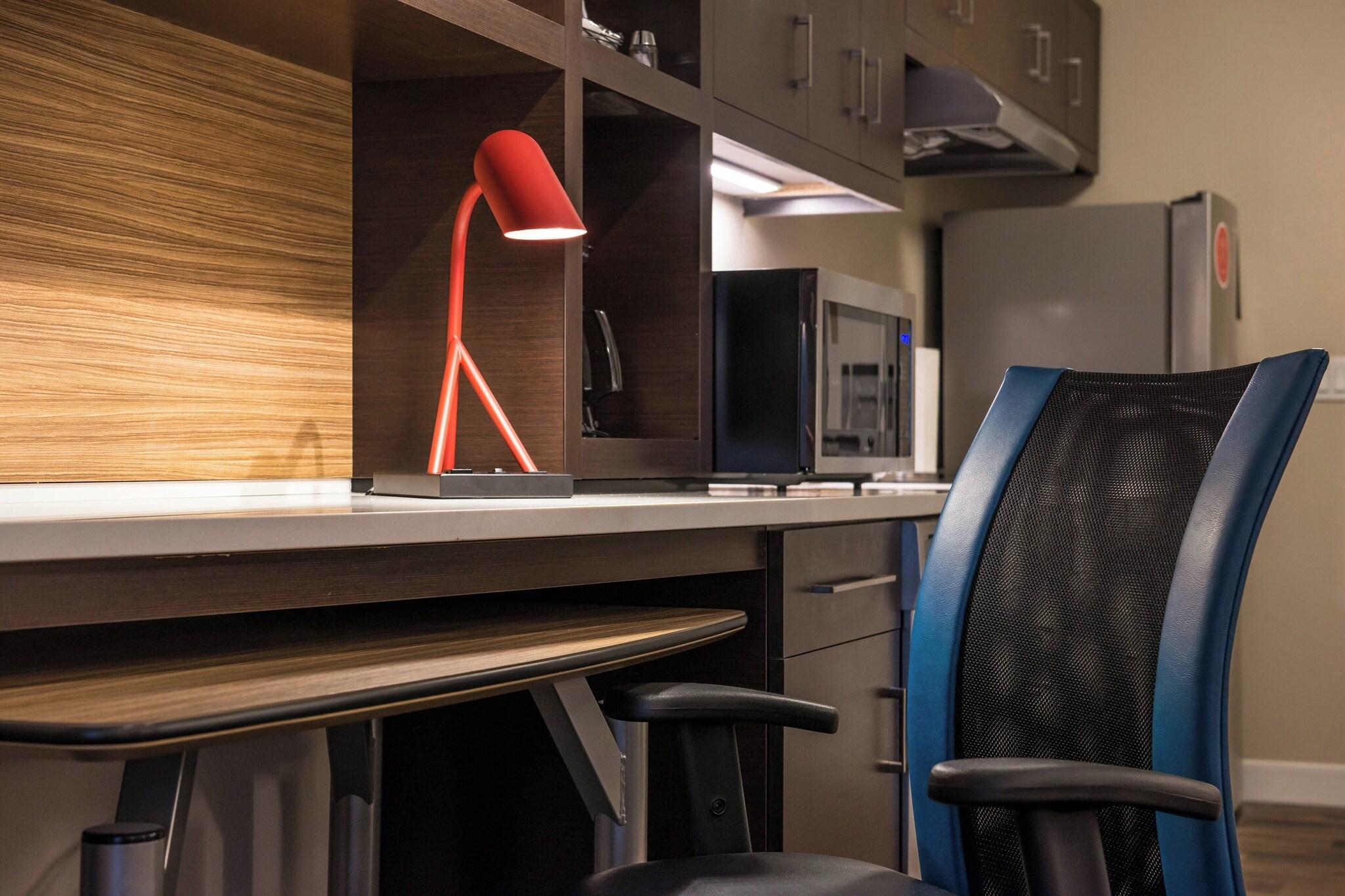 Suite King Bed One Bedroom 