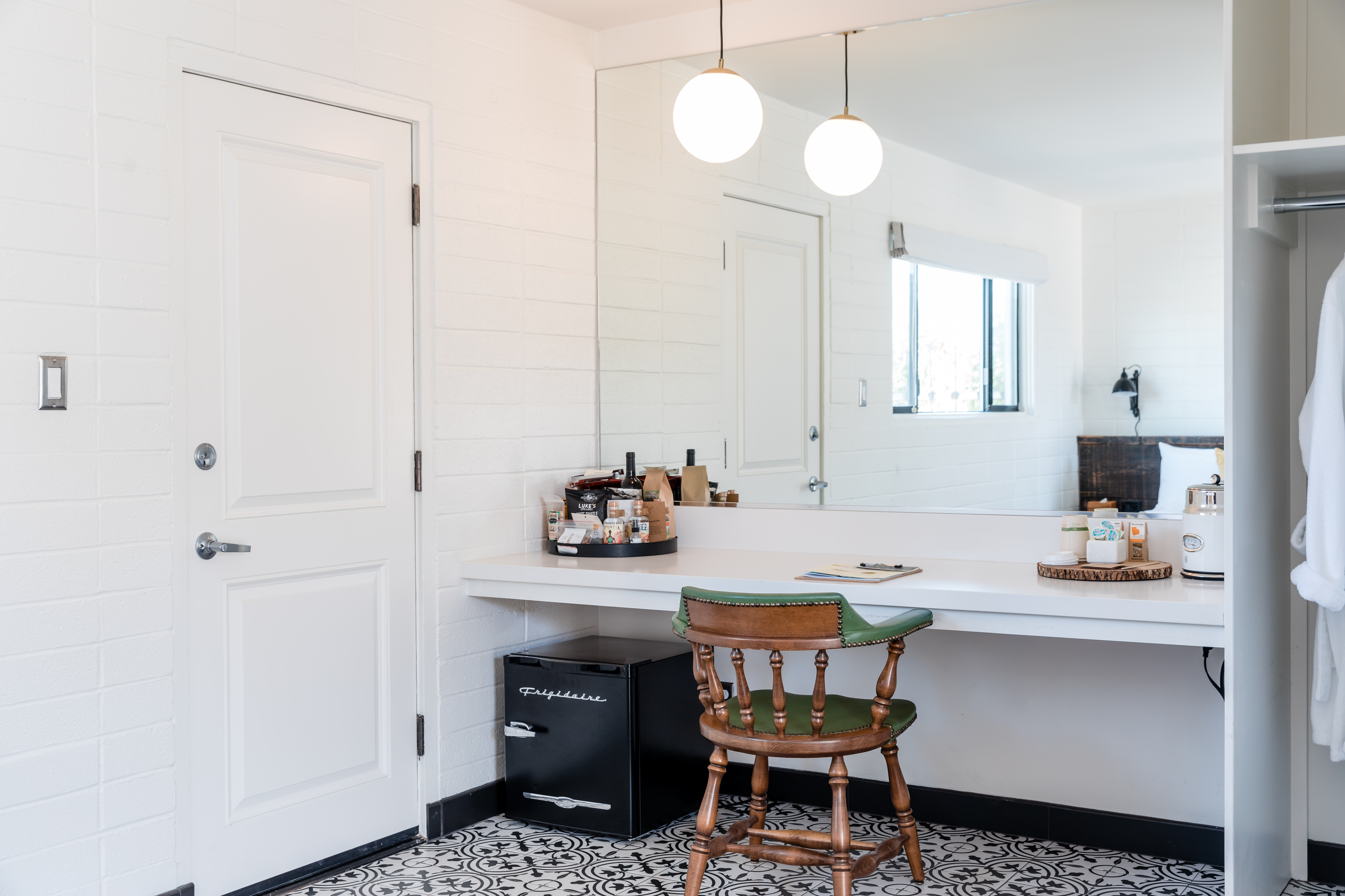 Double Queen Size Bed