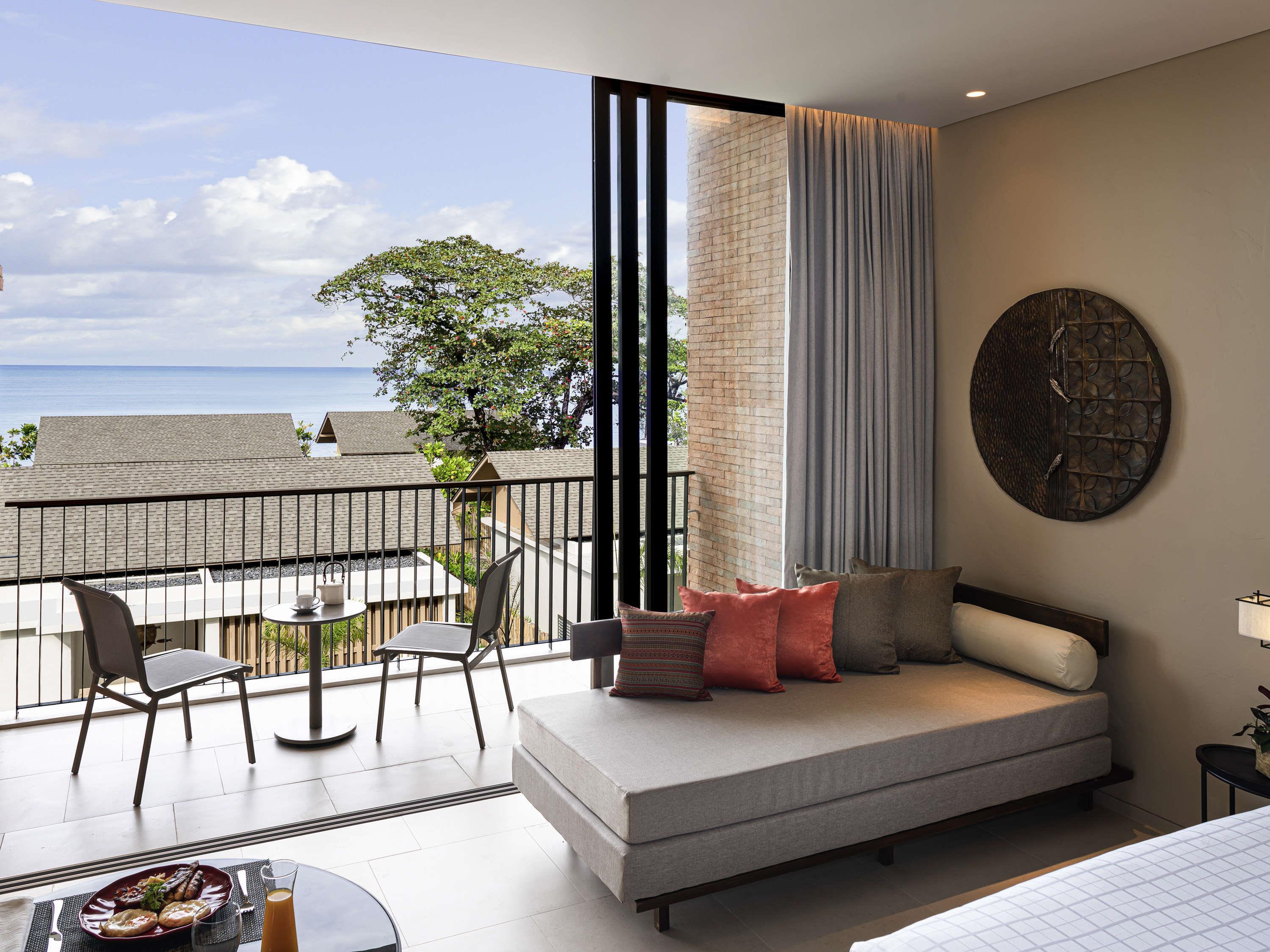 Double or Twin Deluxe Sea View