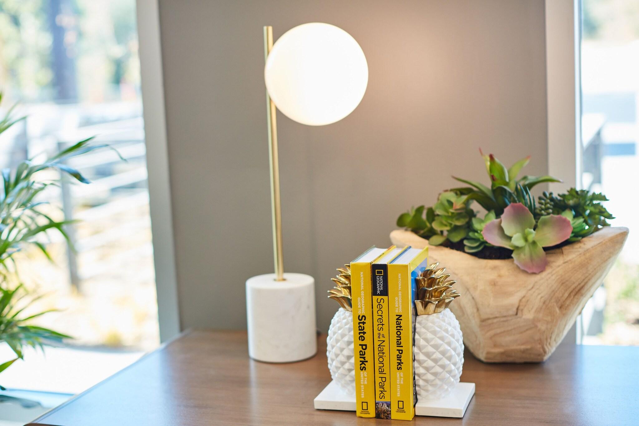 Suite King Bed One Bedroom 