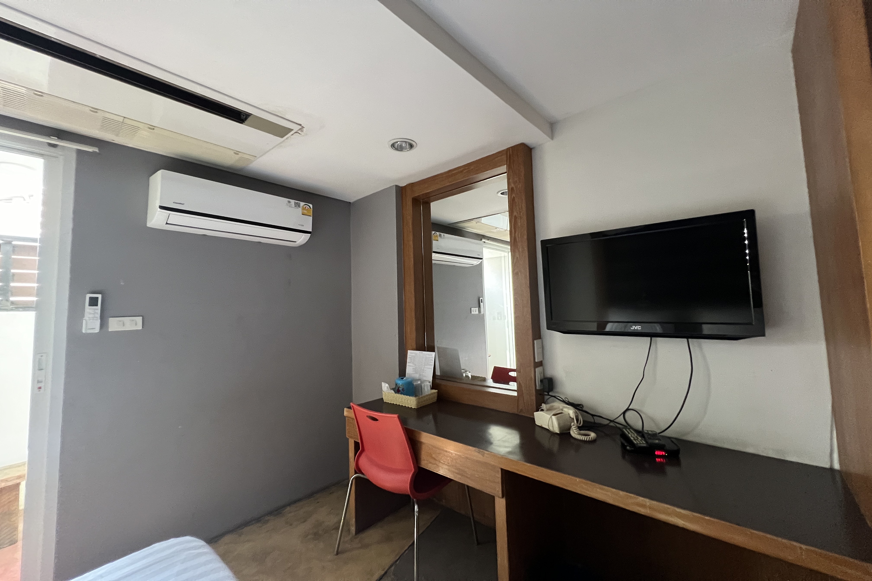 Double or Twin Standard