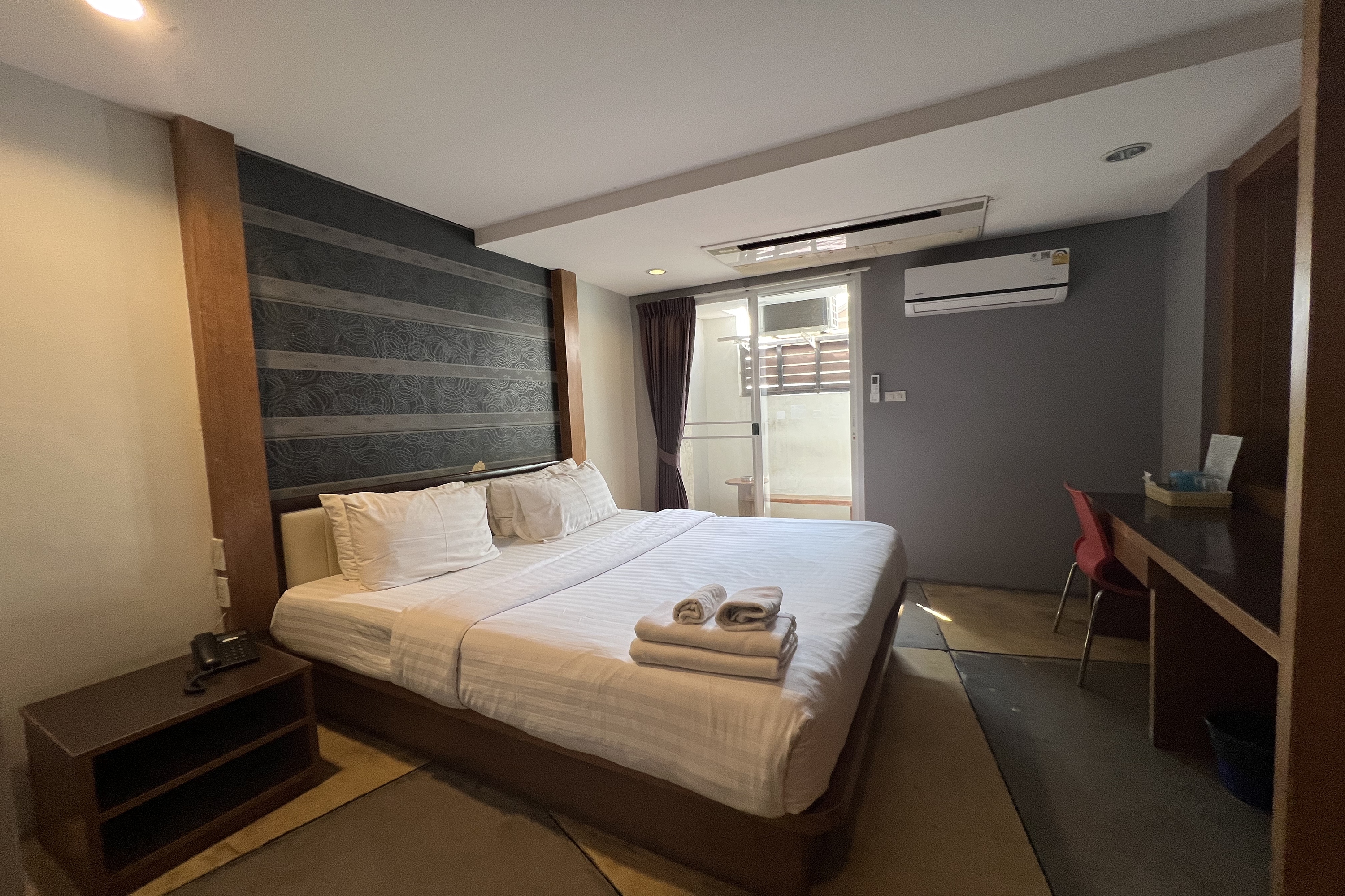 Double or Twin Standard