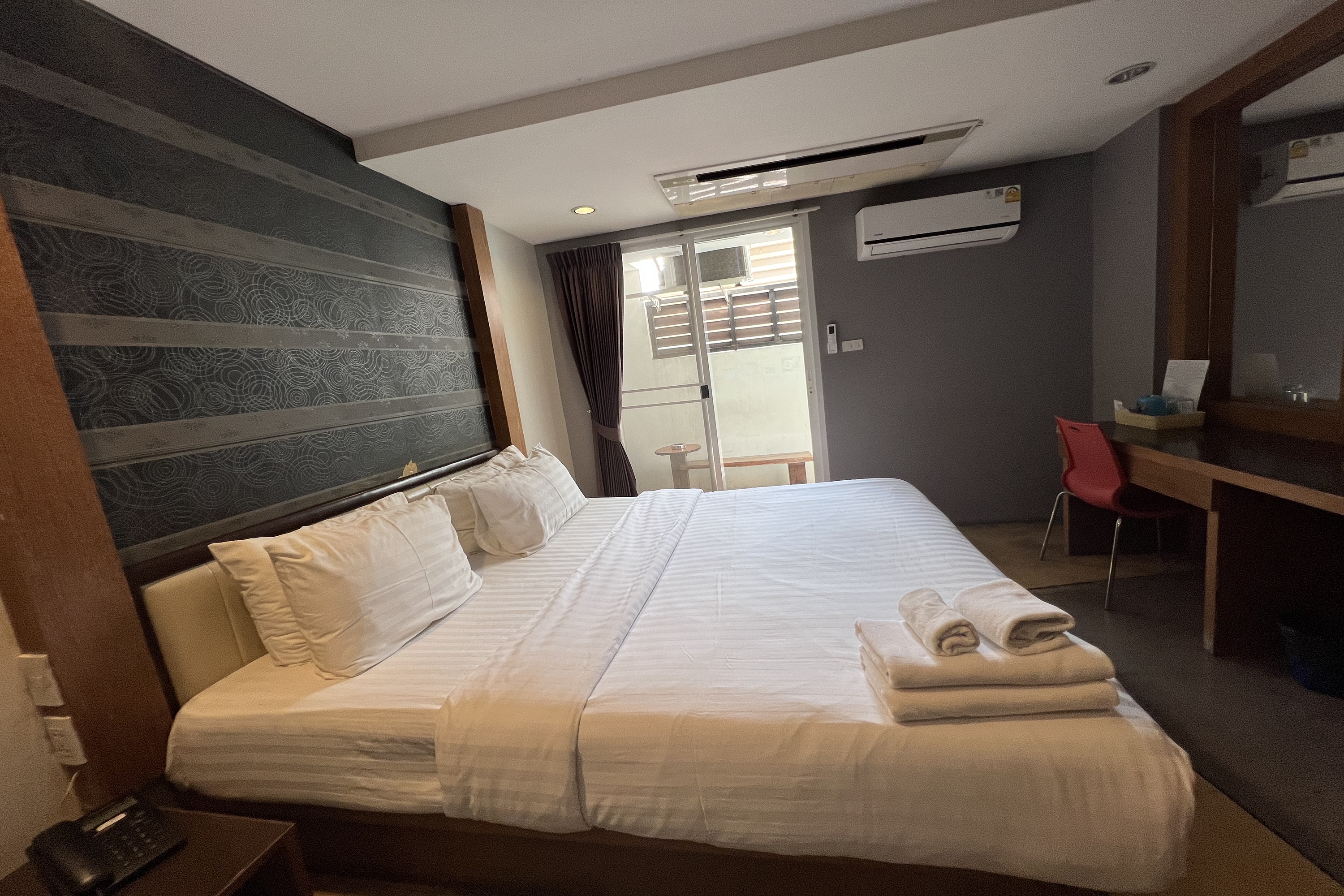 Double or Twin Standard