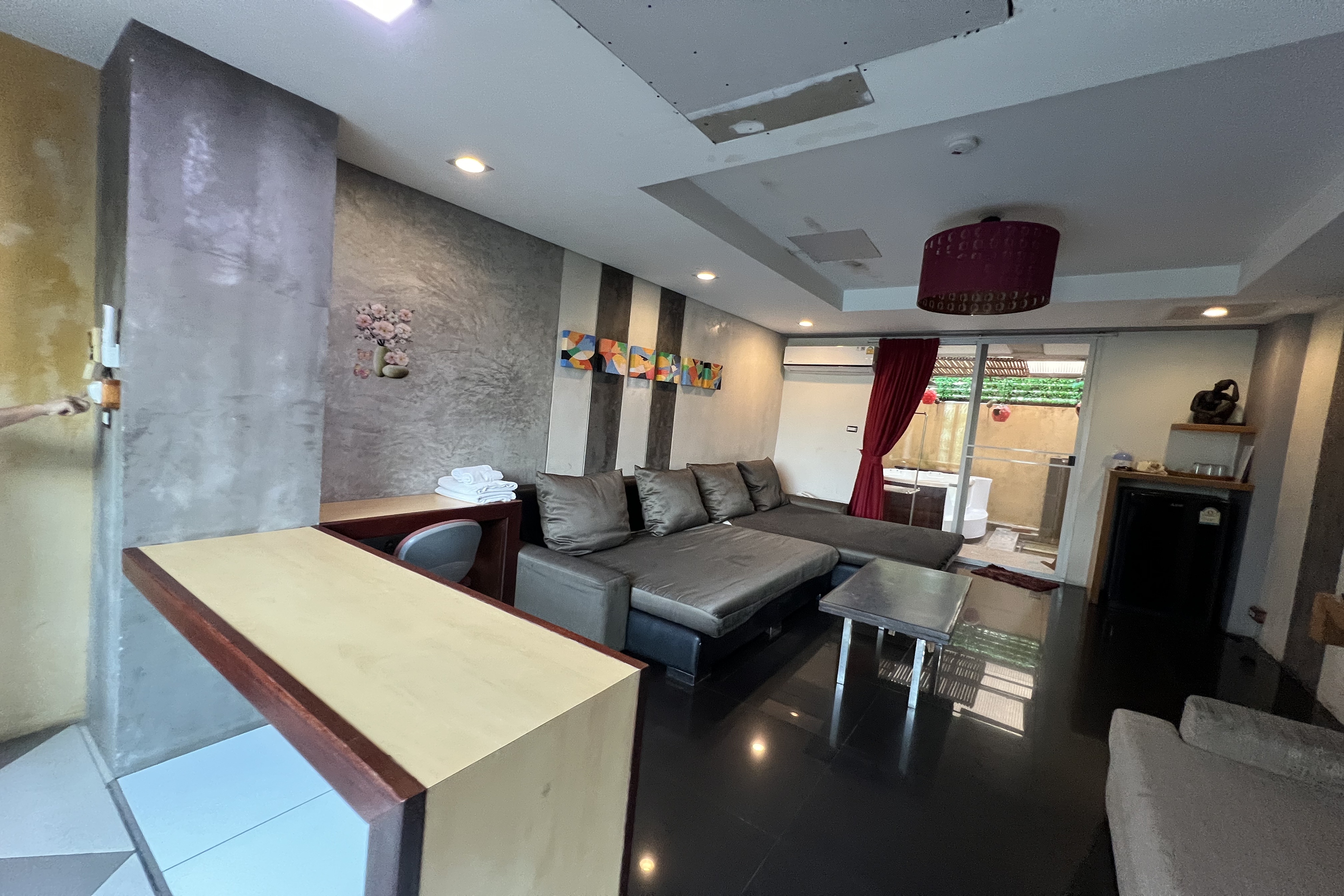 Junior Suite with Jacuzzi