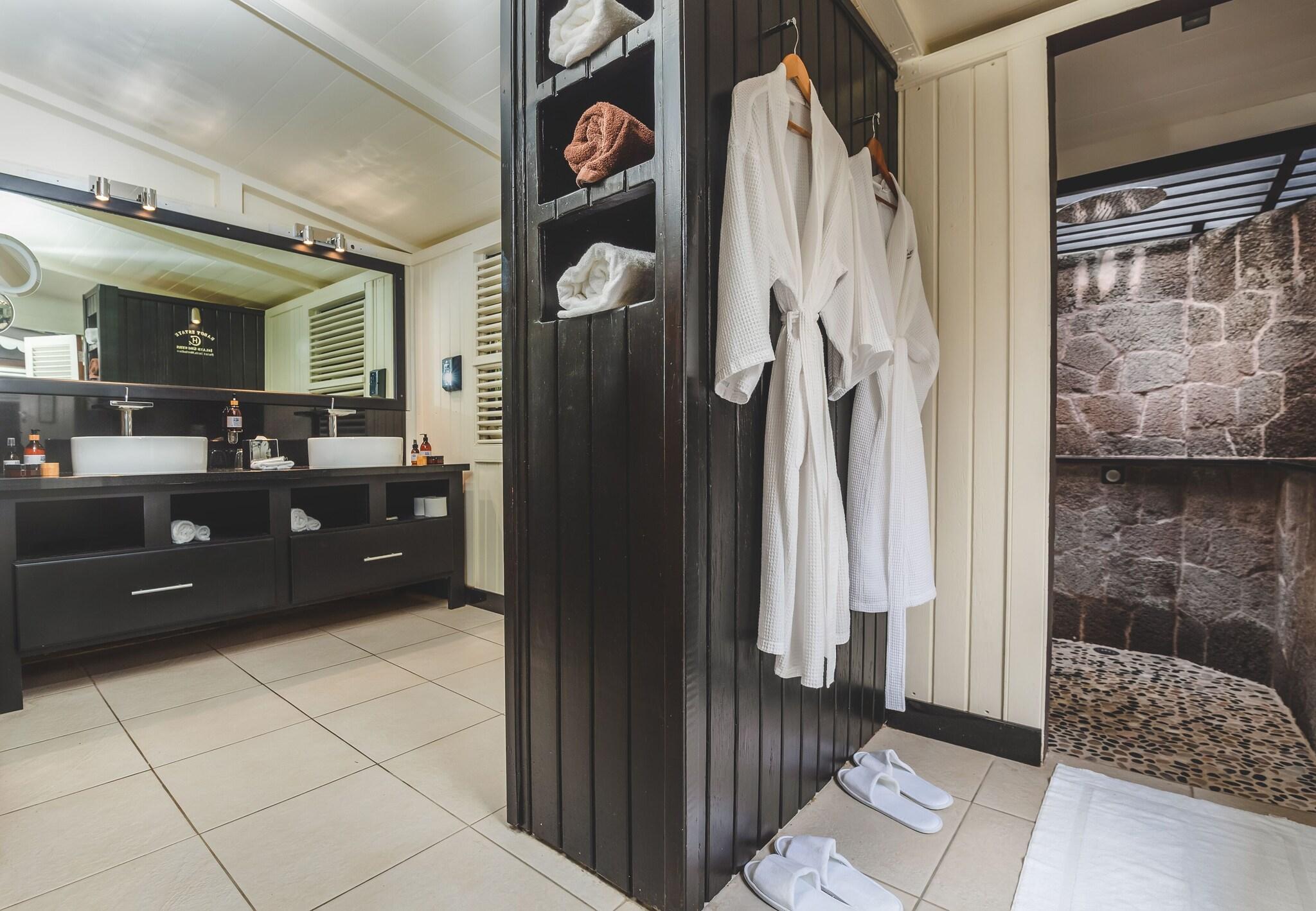 Double Deluxe Mountain View