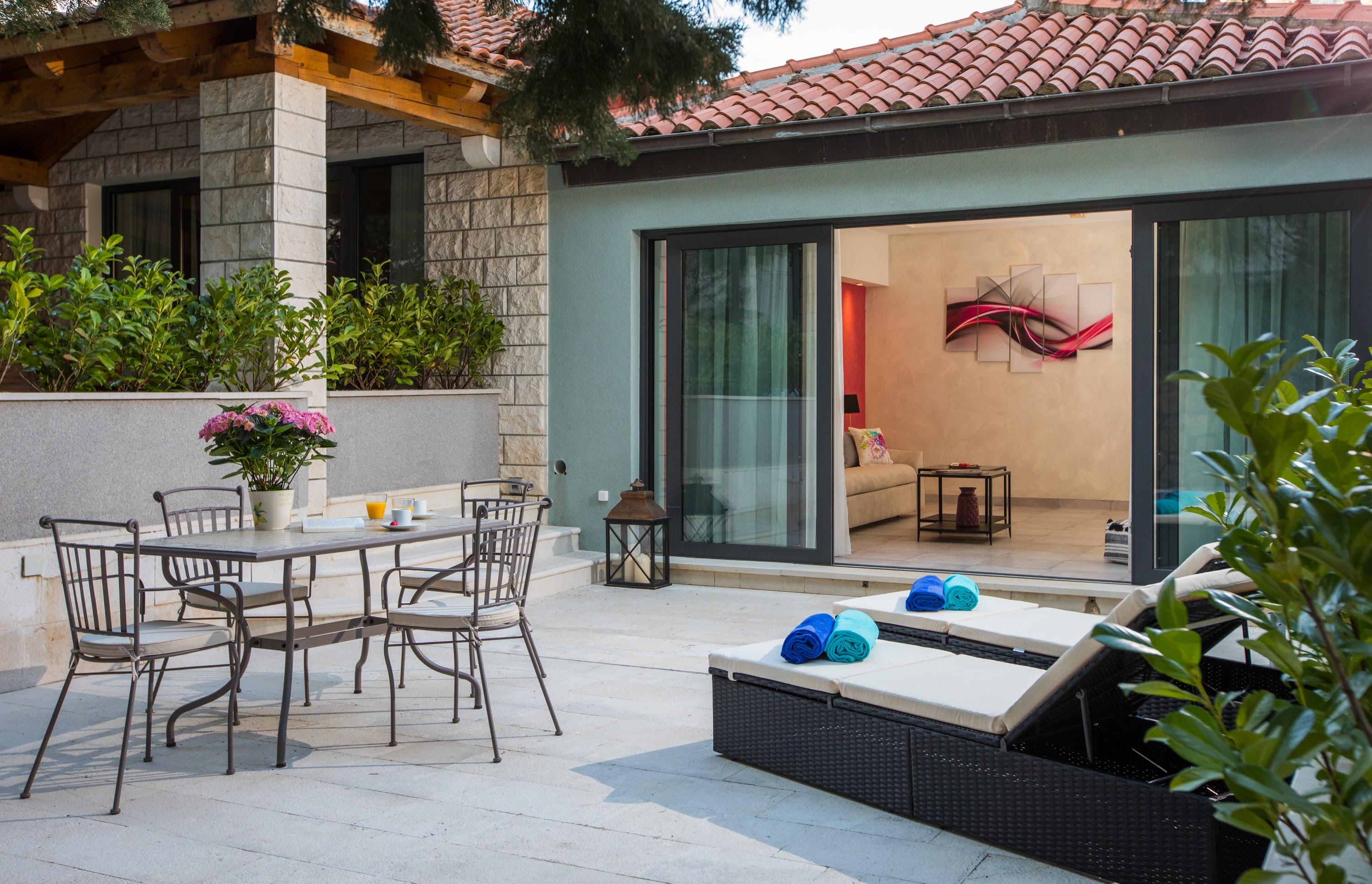 Studio Deluxe with Terrace