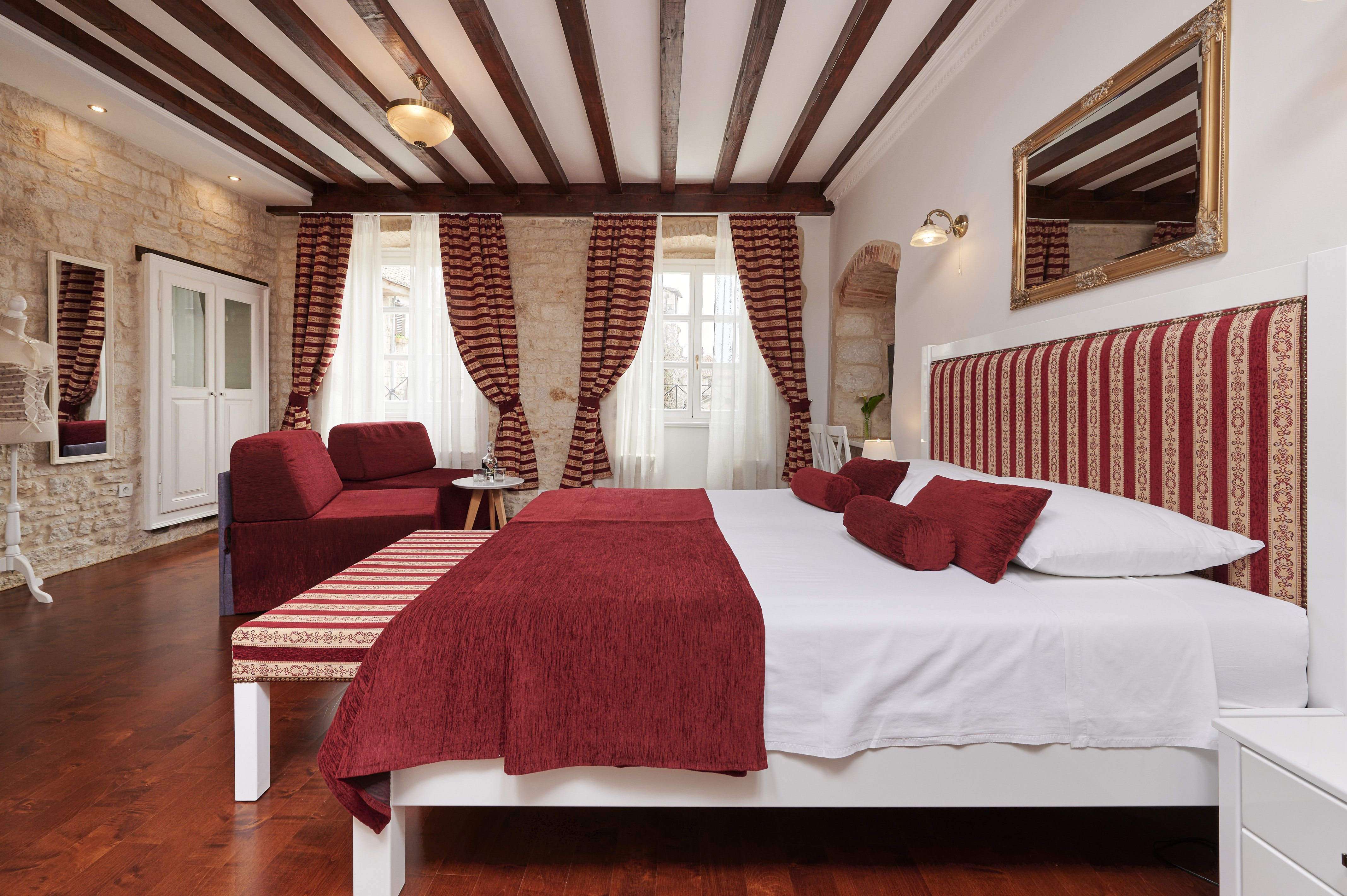 Double Superior King Bed