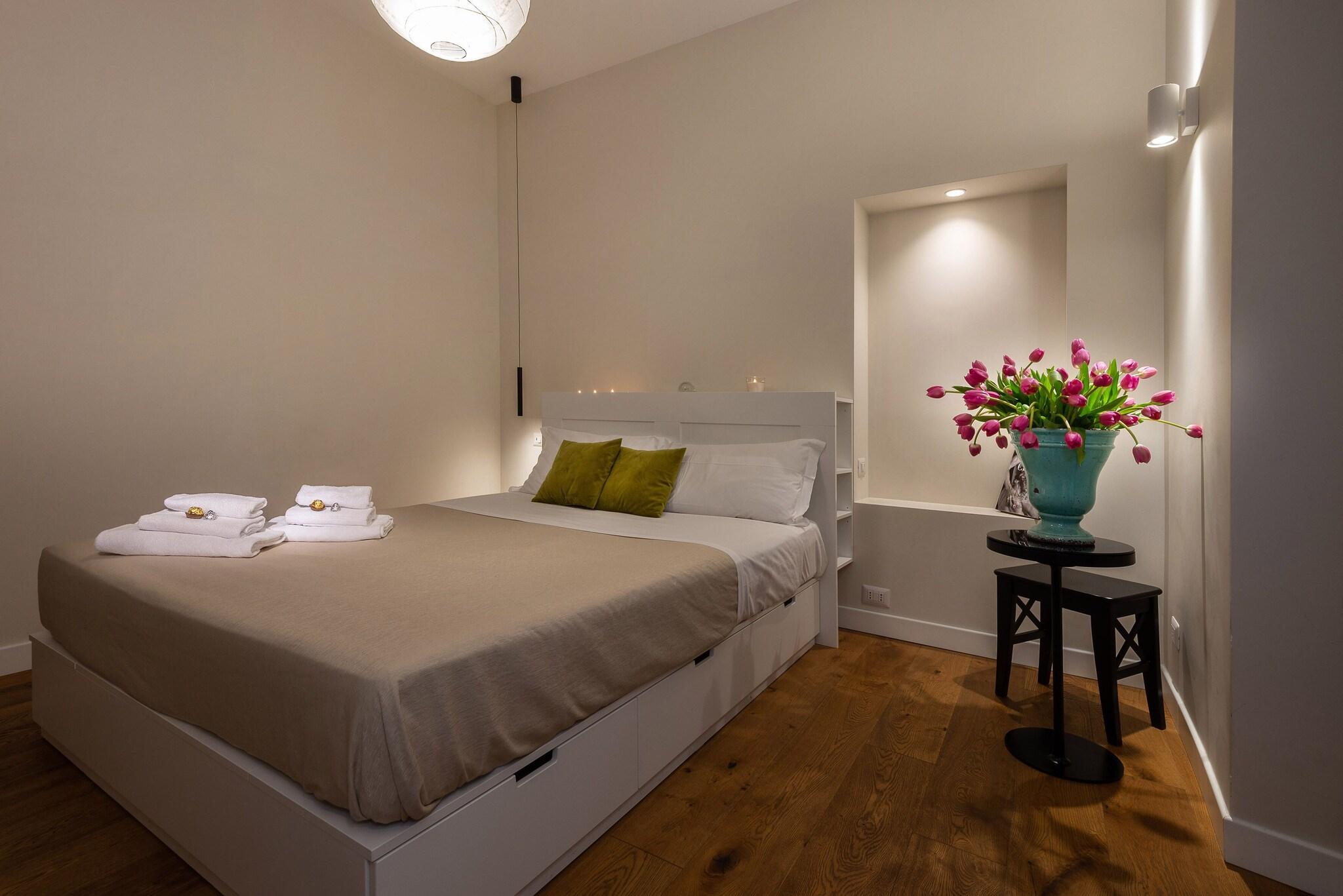 Double Queen Size Bed