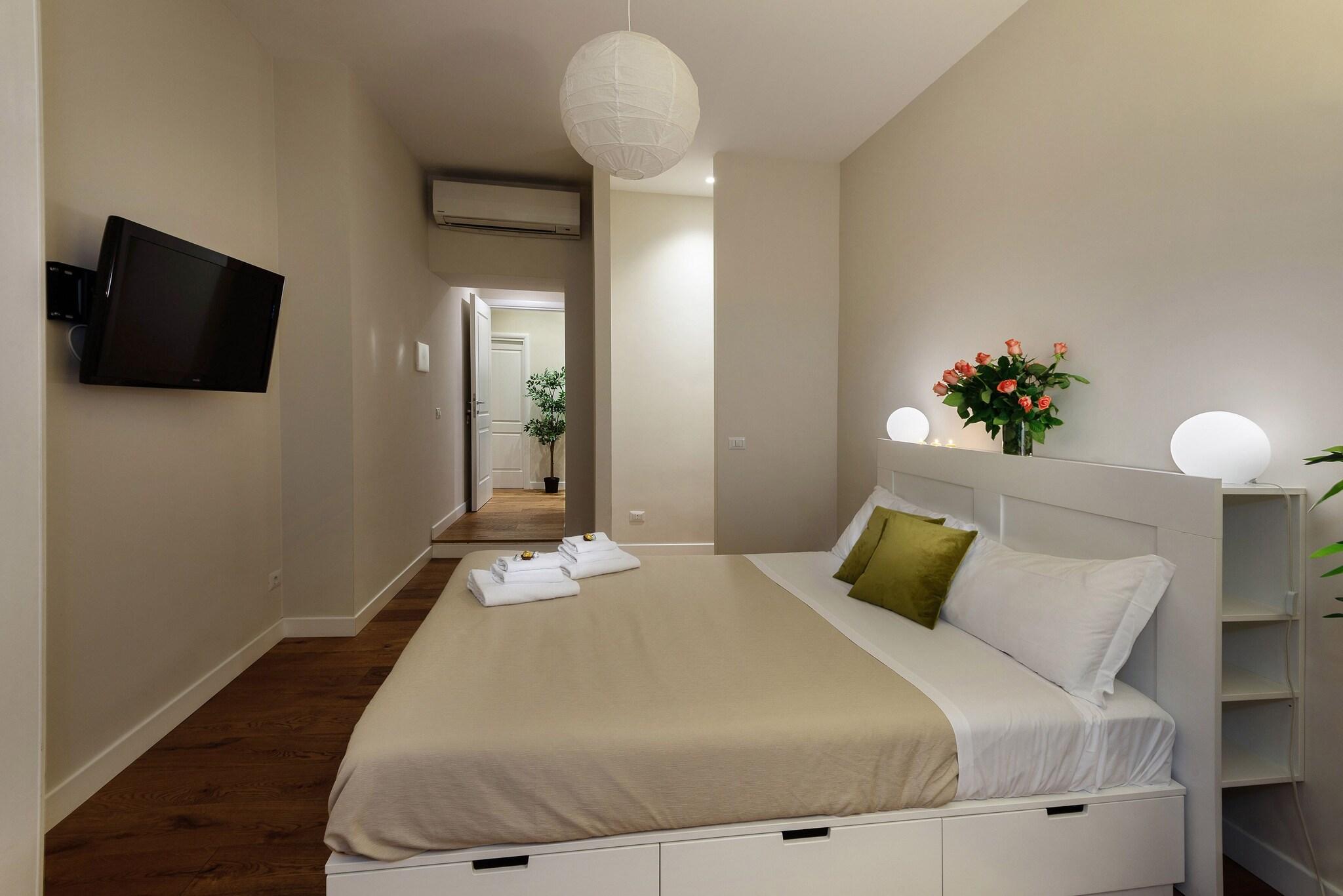 Double Queen Size Bed