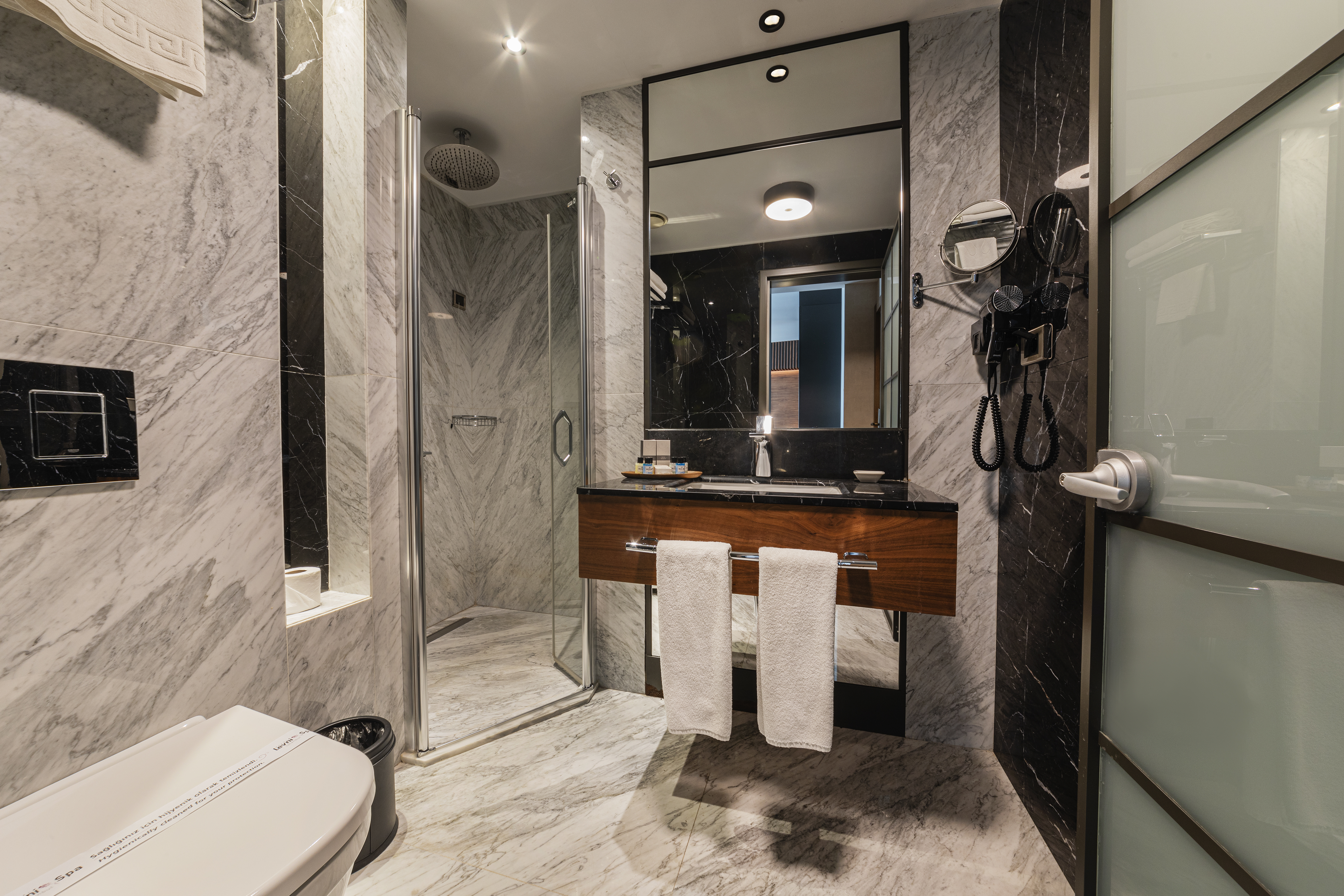 Quadruple Connecting Room