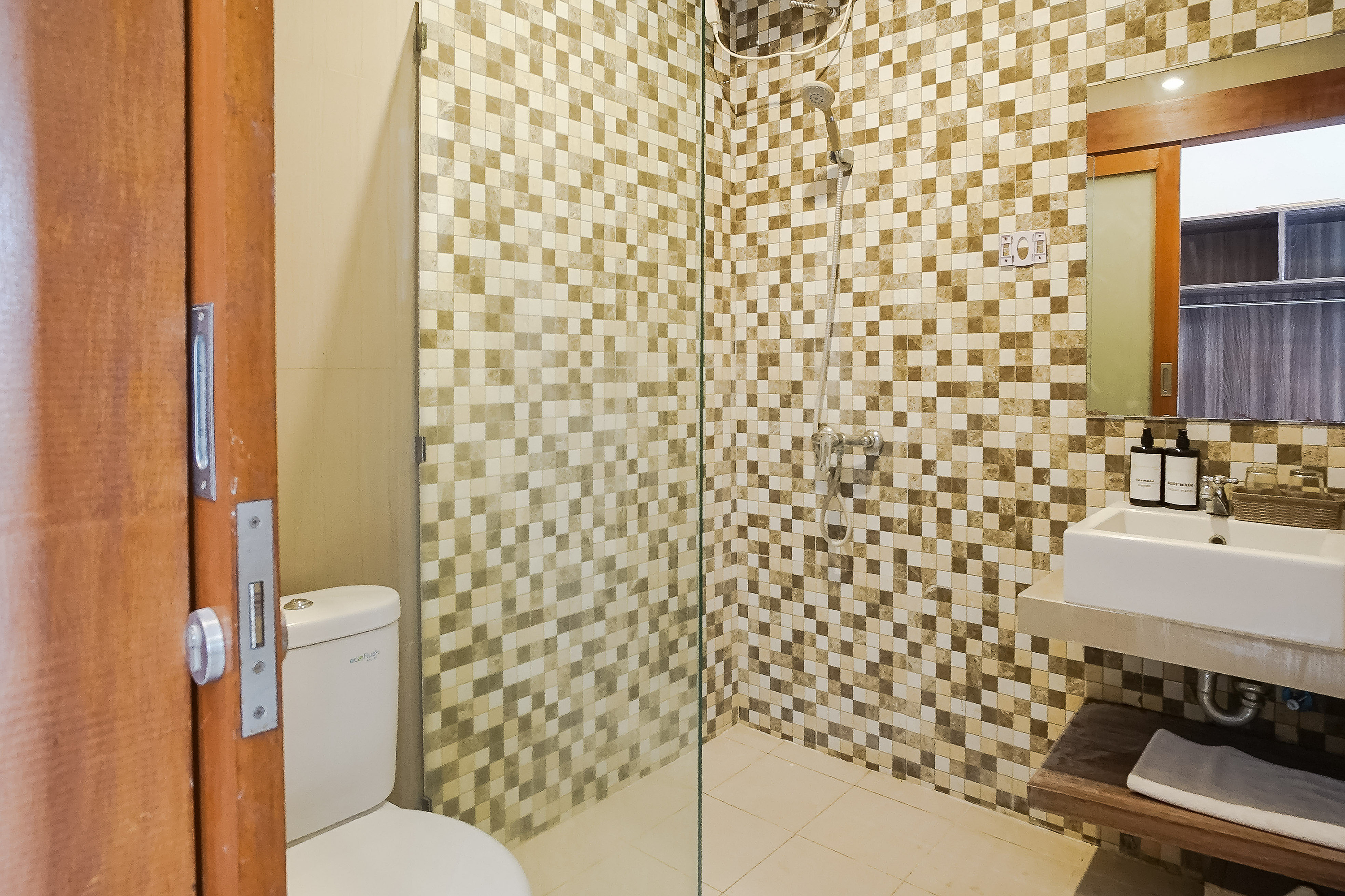 Double Superior King Bed