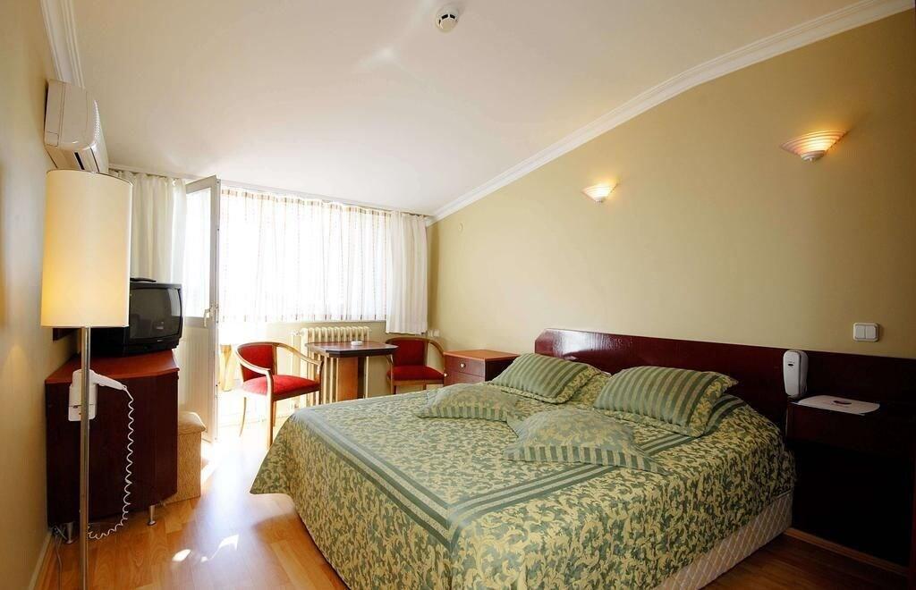 Double or Twin Land View