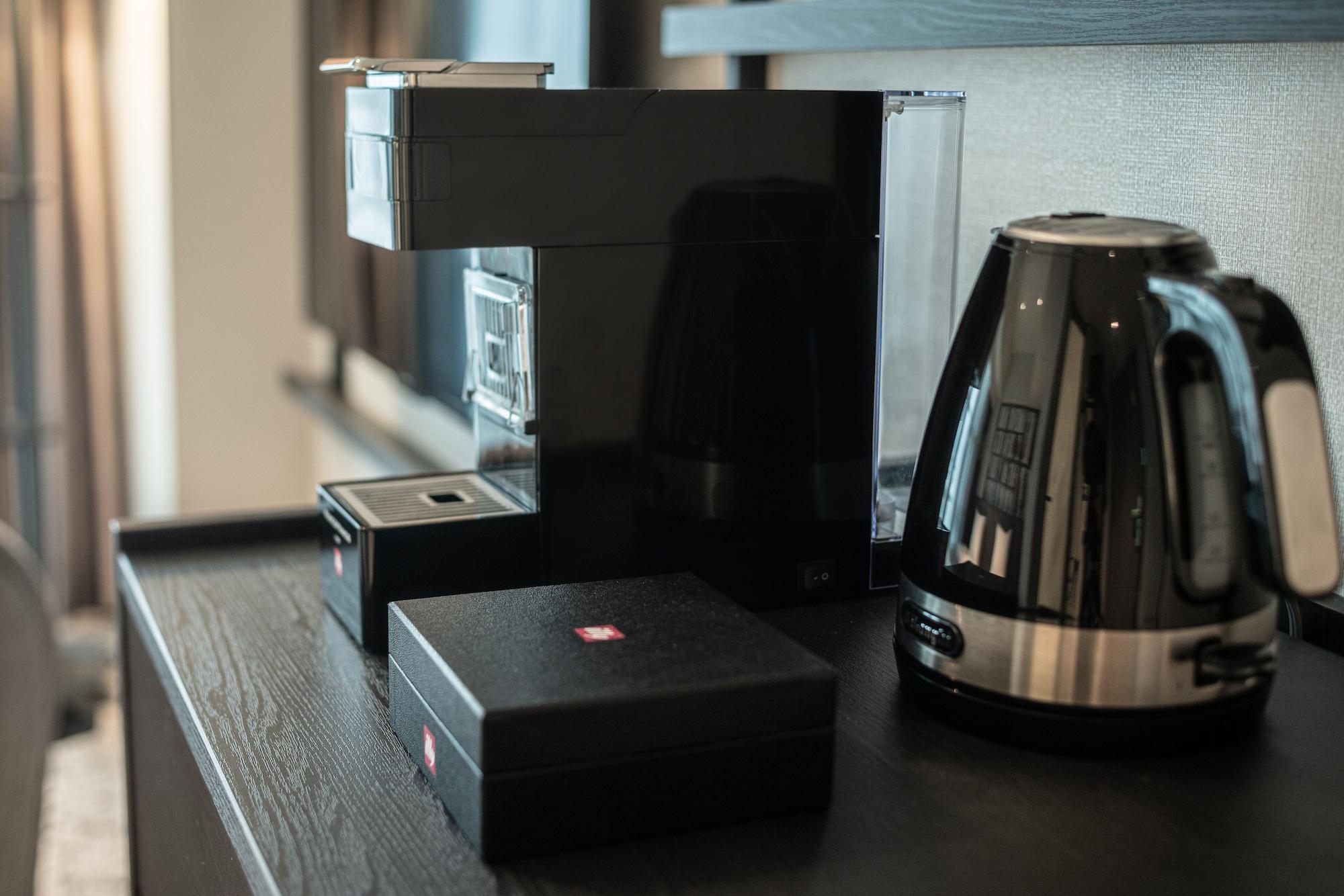 Double Single with Double Bed