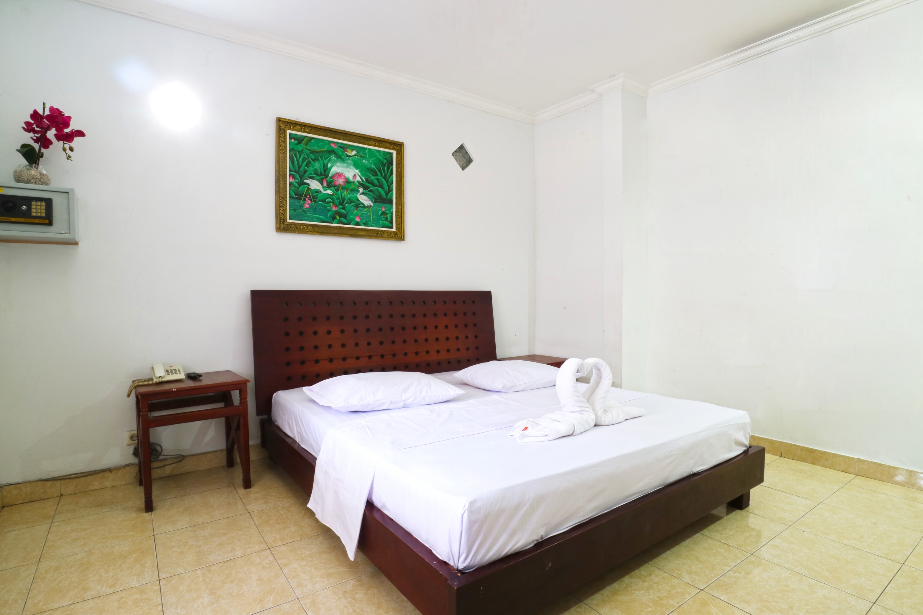 Double or Twin Standard