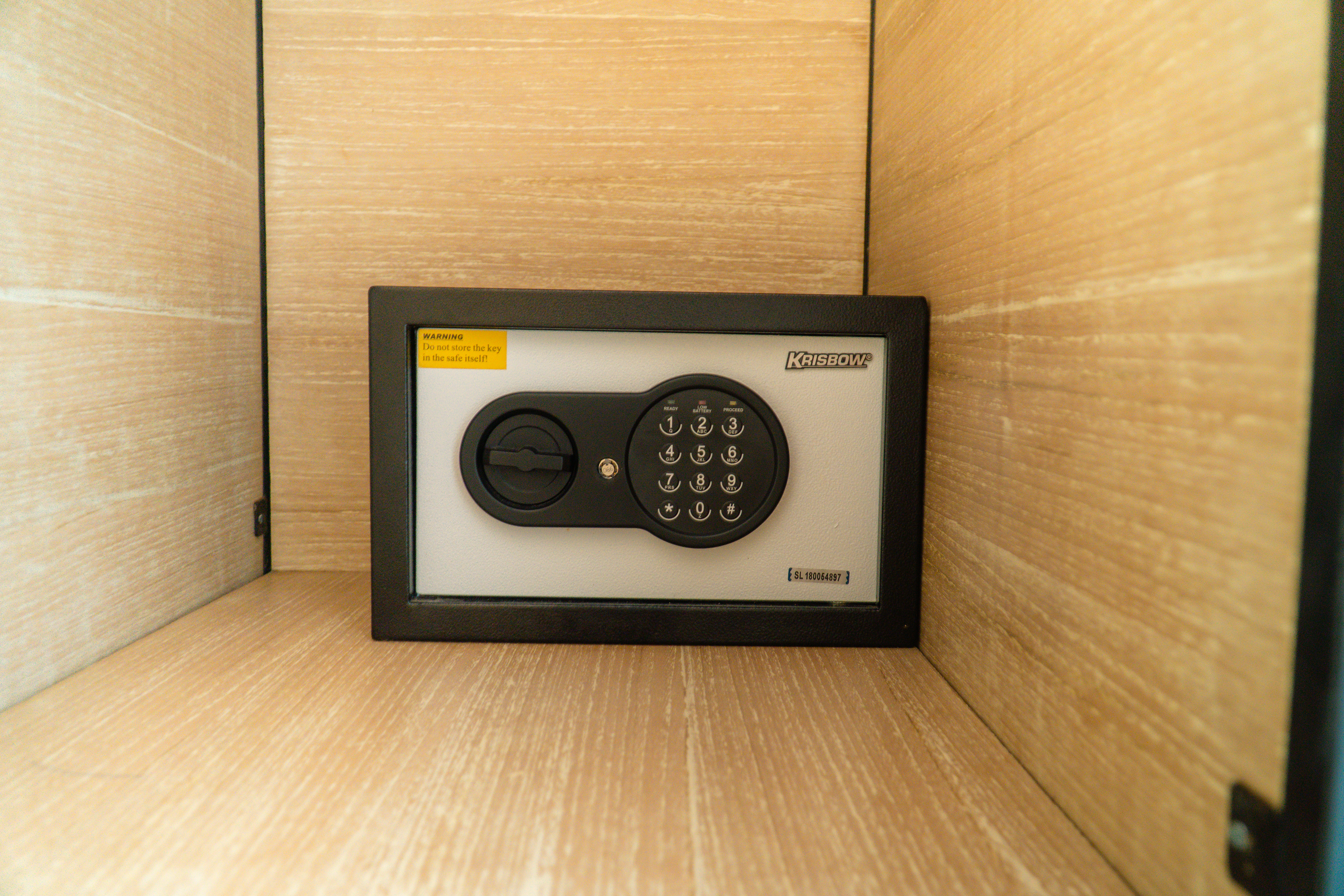 Room Deluxe Pool View