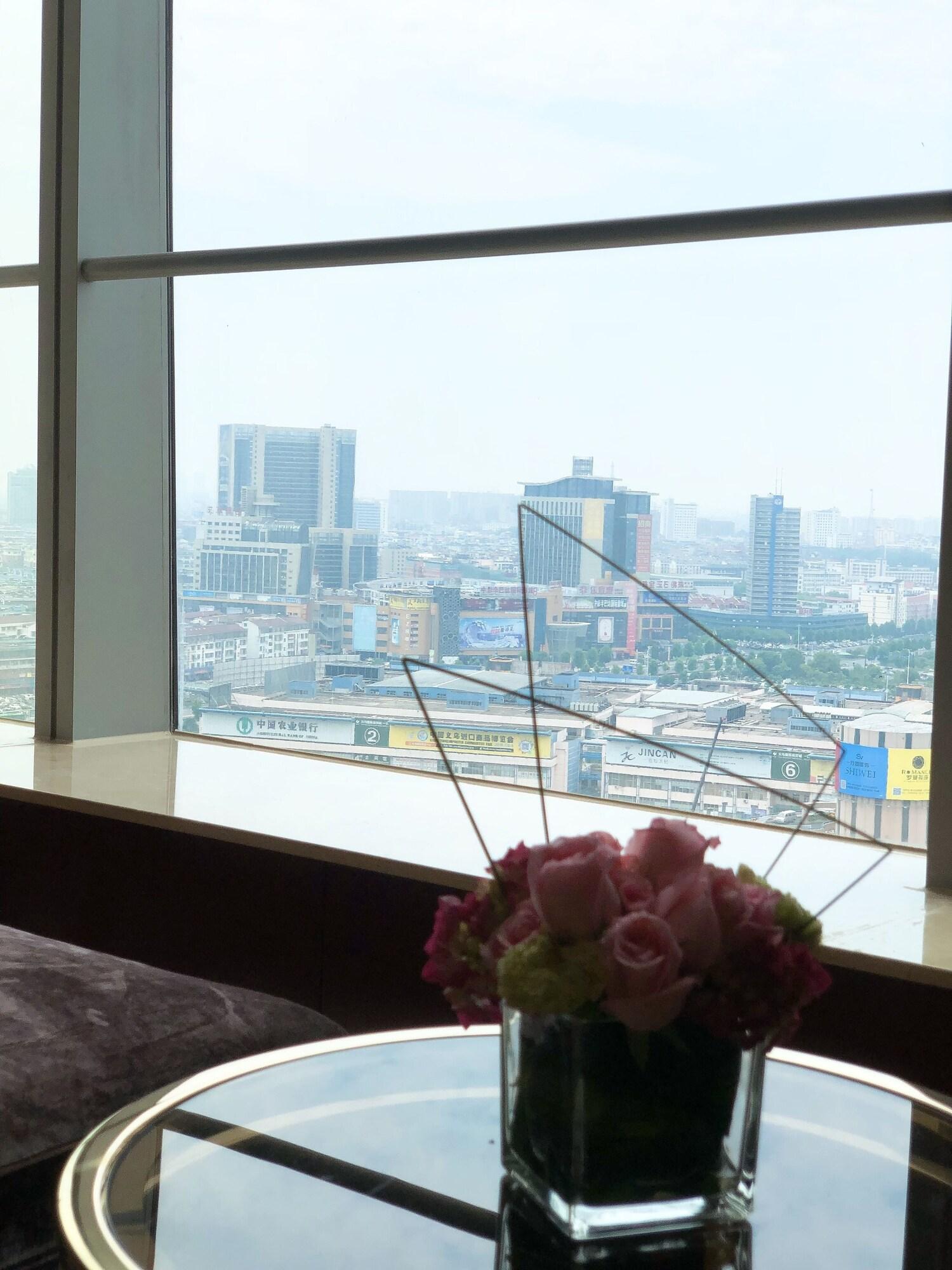 Studio Two Double Beds