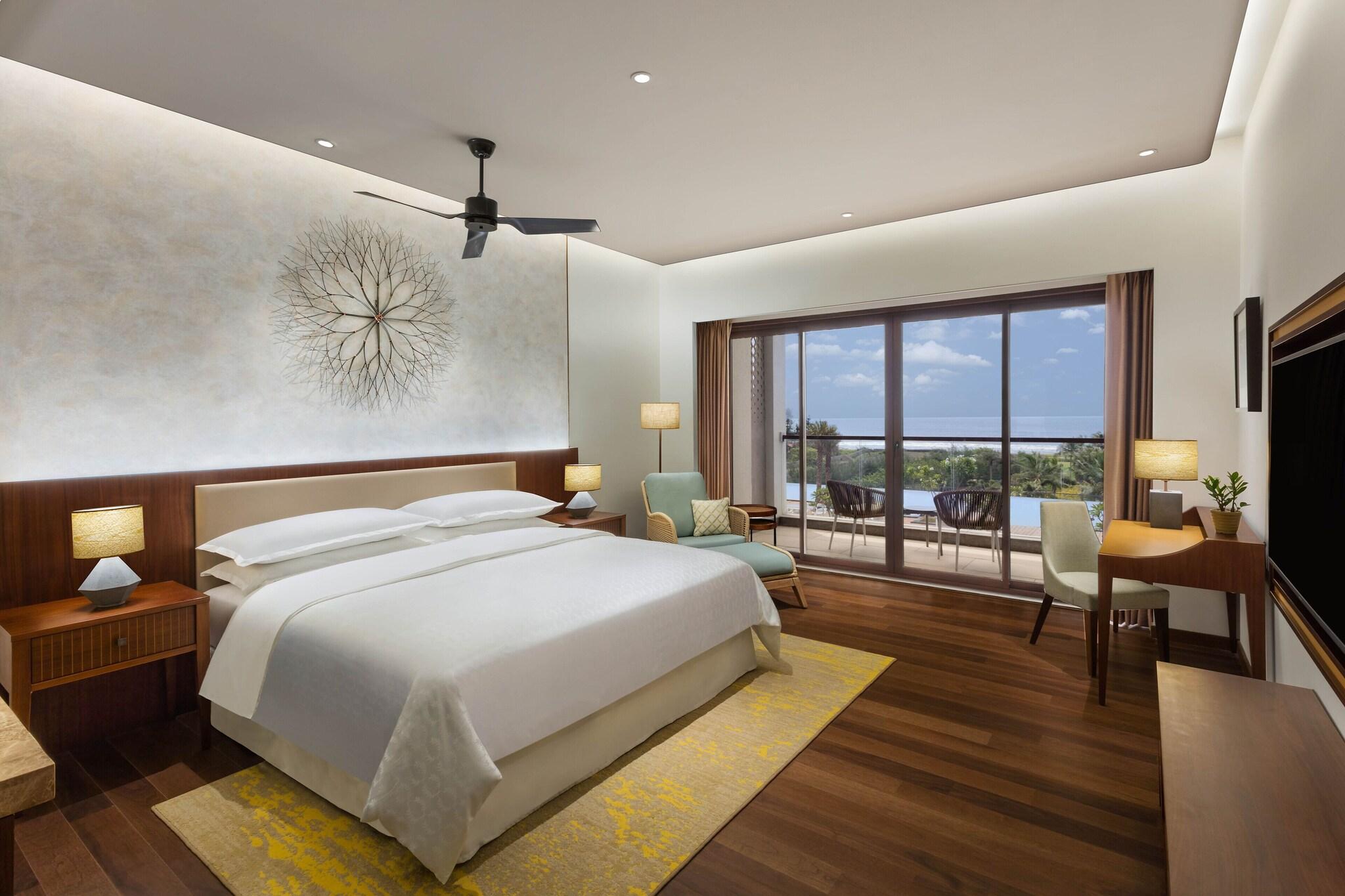 Double Sea View King Bed