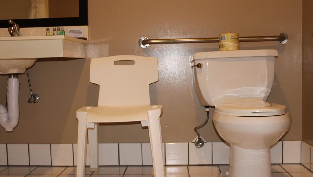 Double Accessible King Size Bed