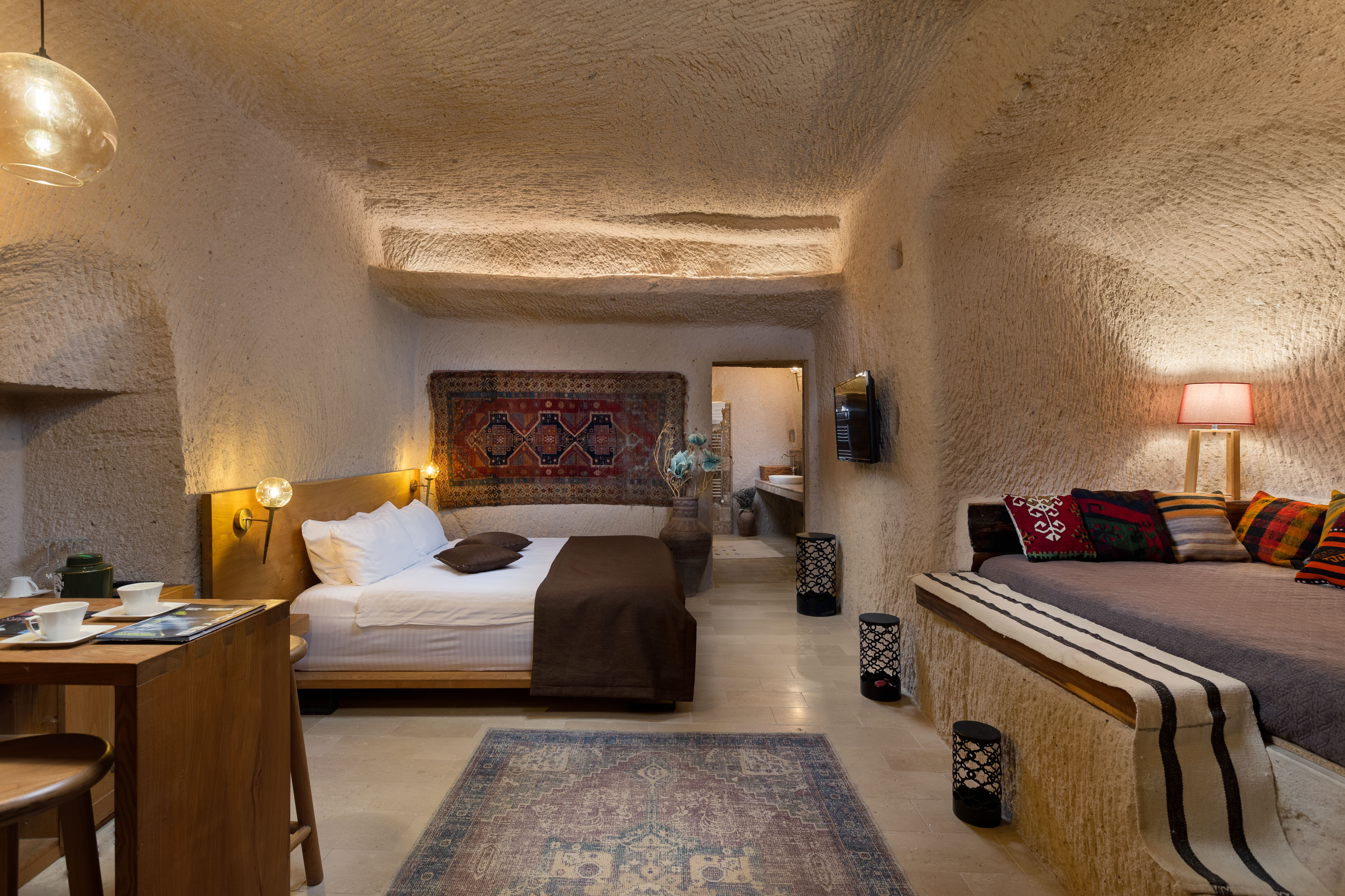 Suite Three Bedrooms One Bathroom