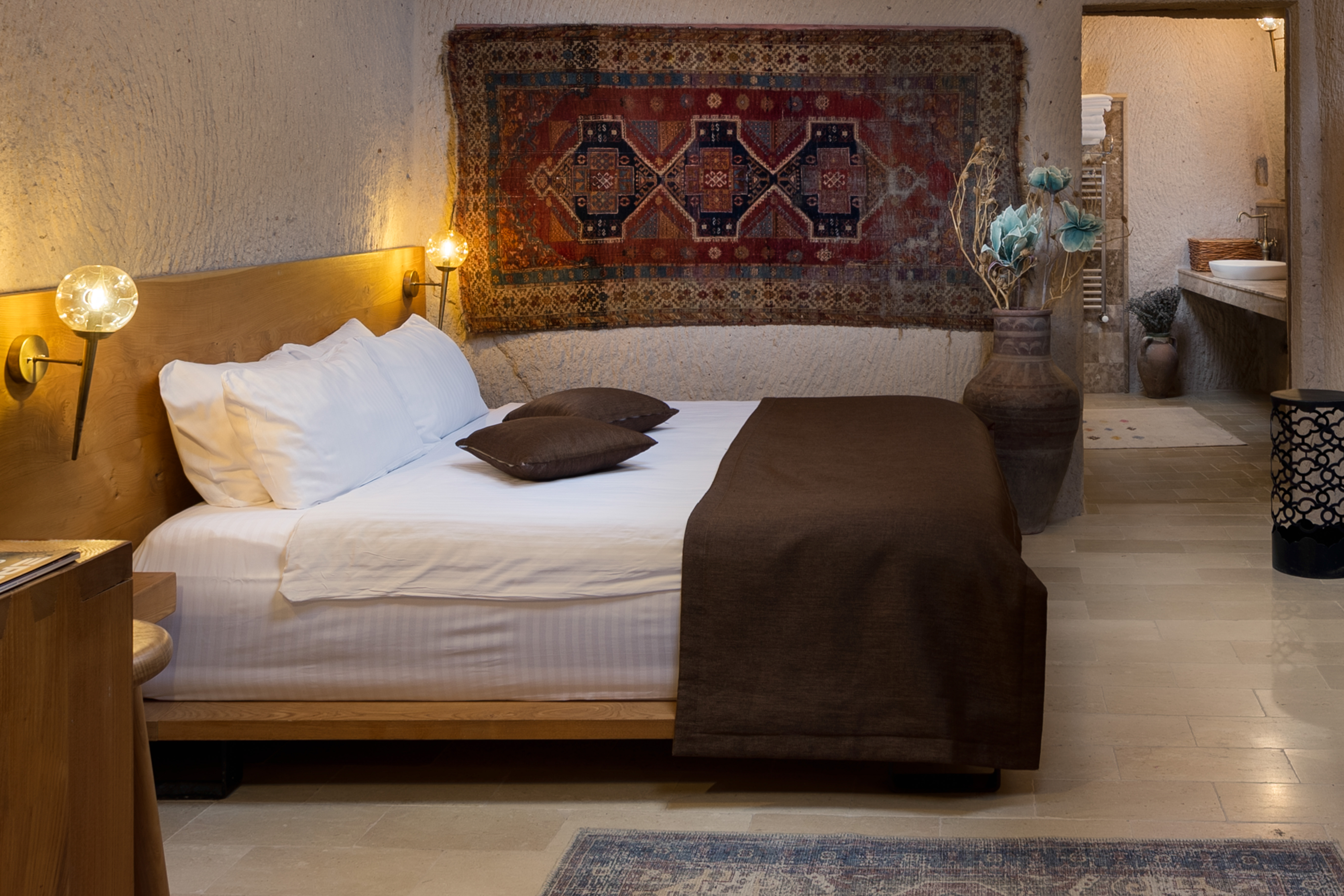 Suite Three Bedrooms One Bathroom