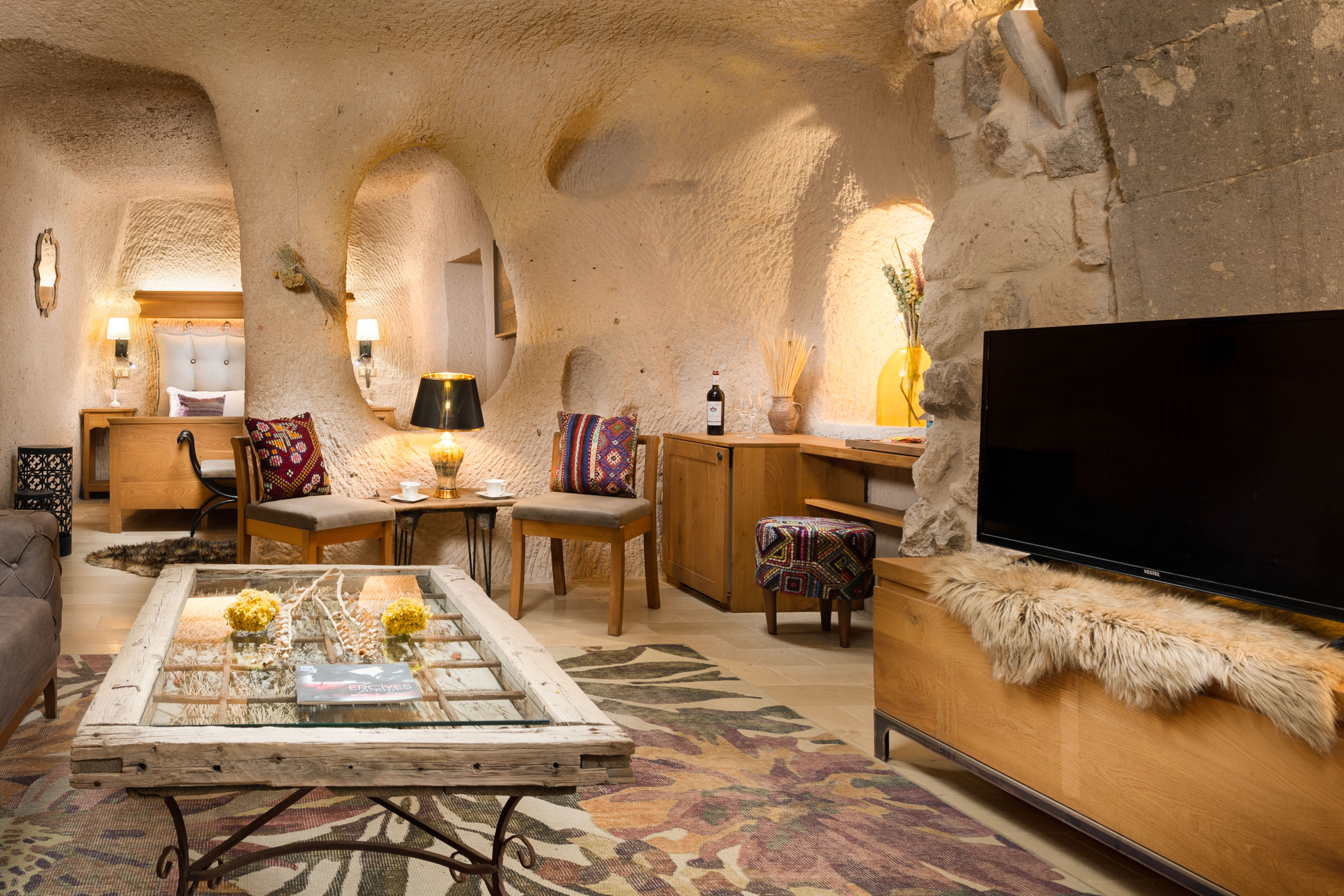 Triple Deluxe One Bed