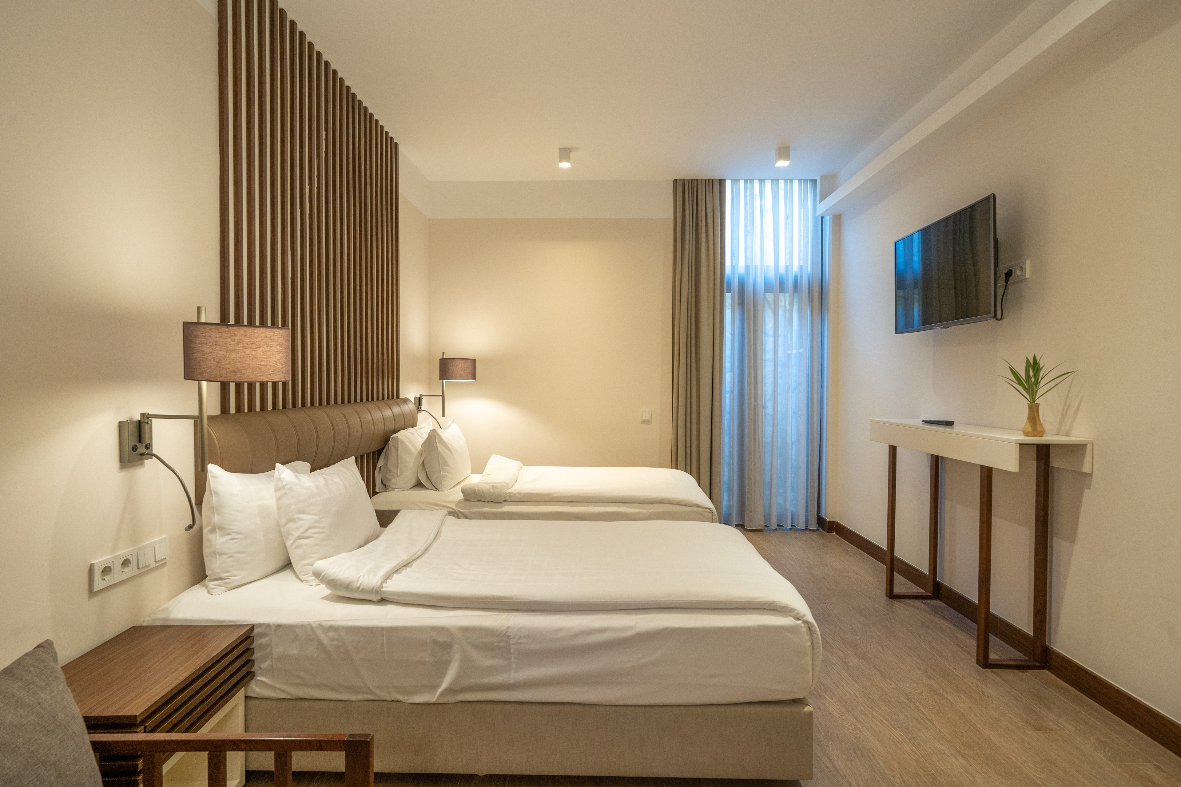 Family Room Connecting Room