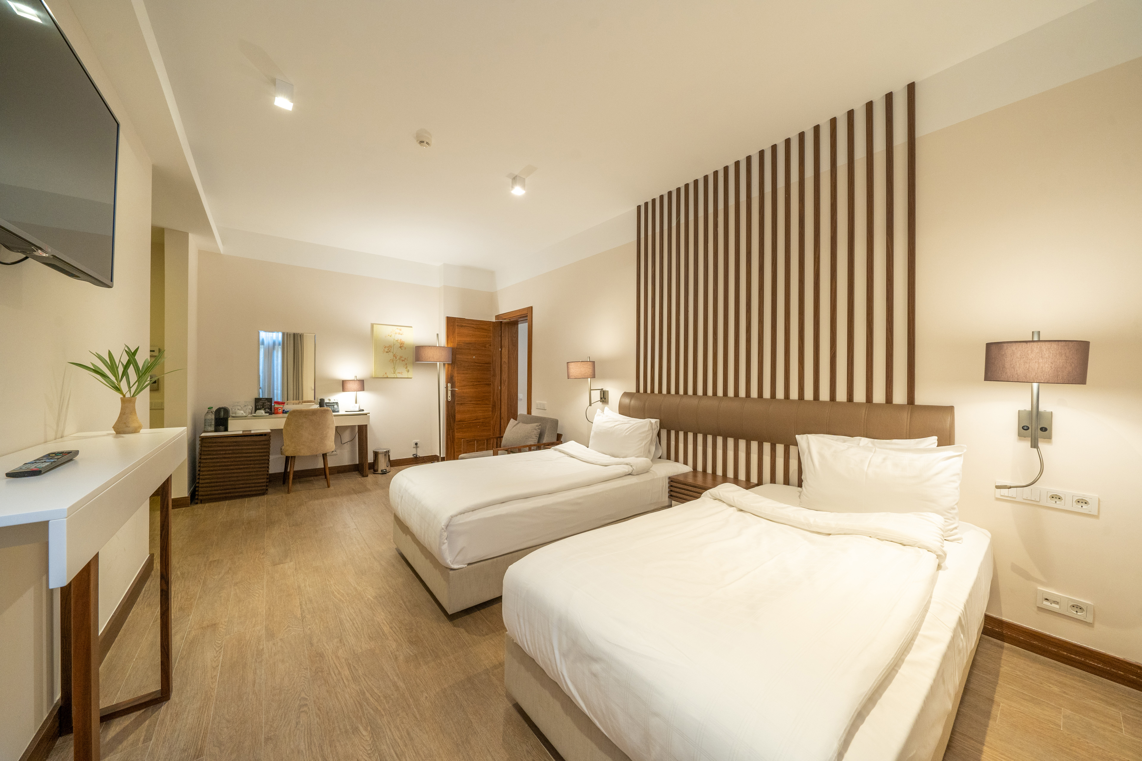 Family Room Connecting Room