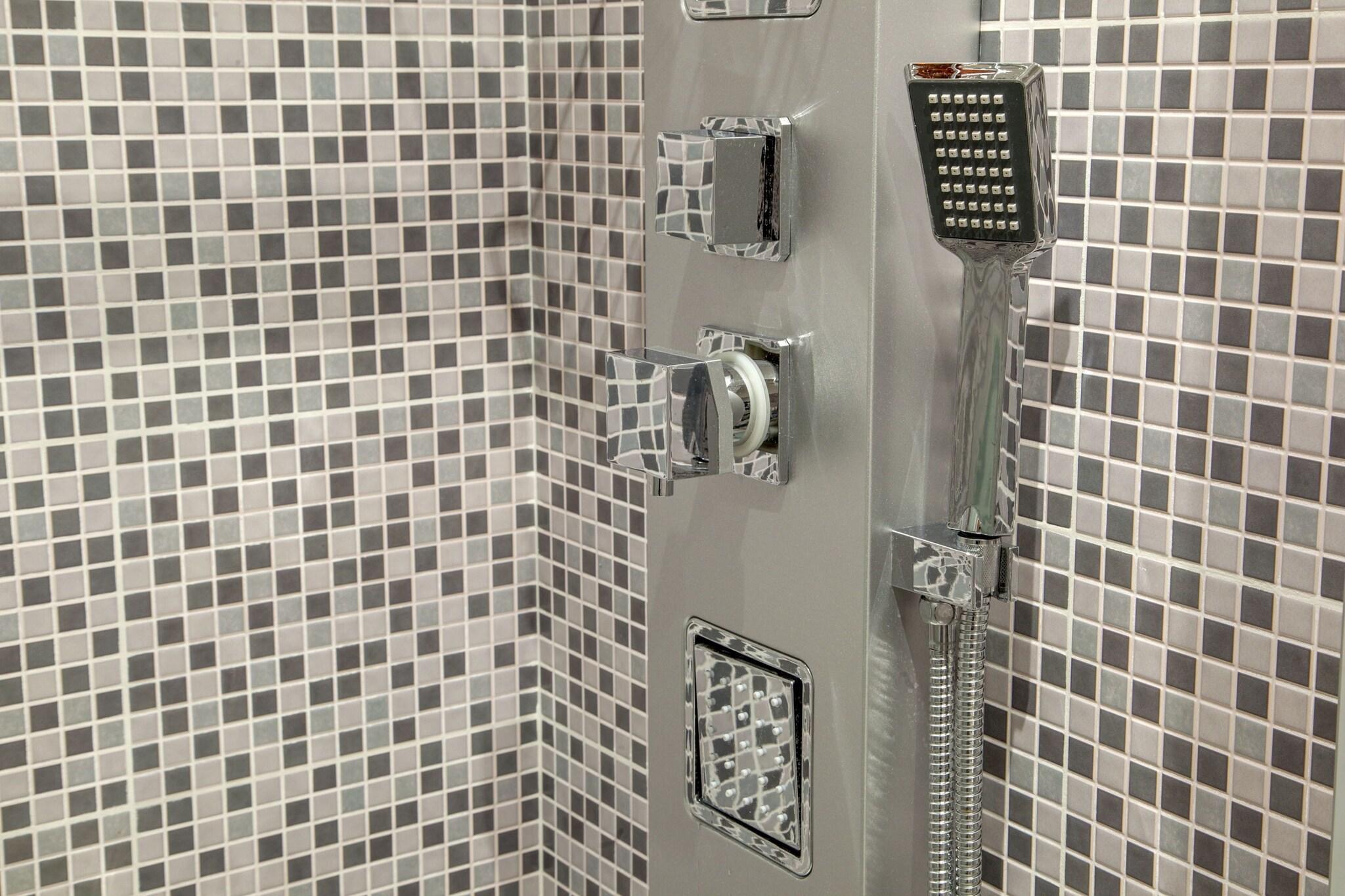 Triple Deluxe One Bedroom