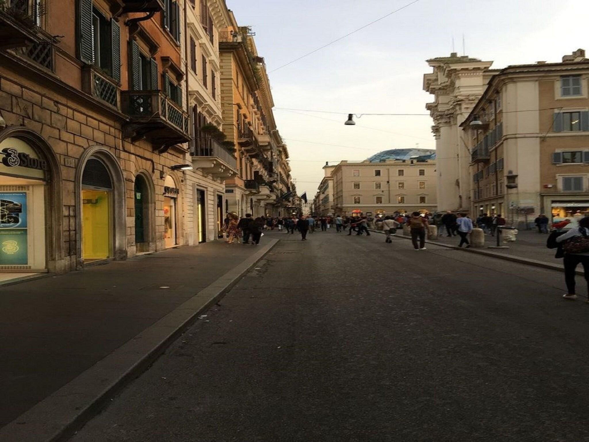 Suite Deluxe One Bed