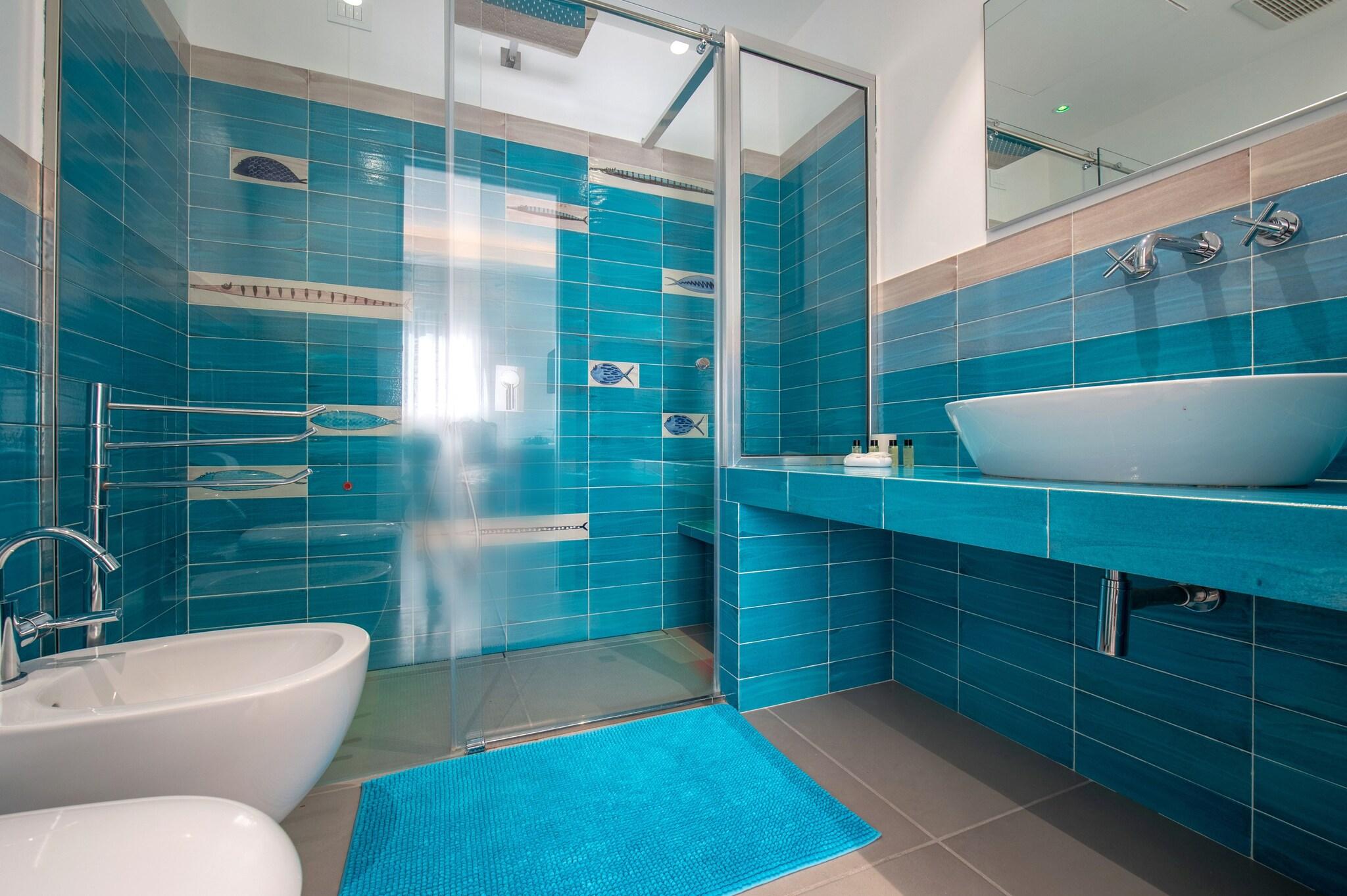 Junior Suite Queen Size Bed